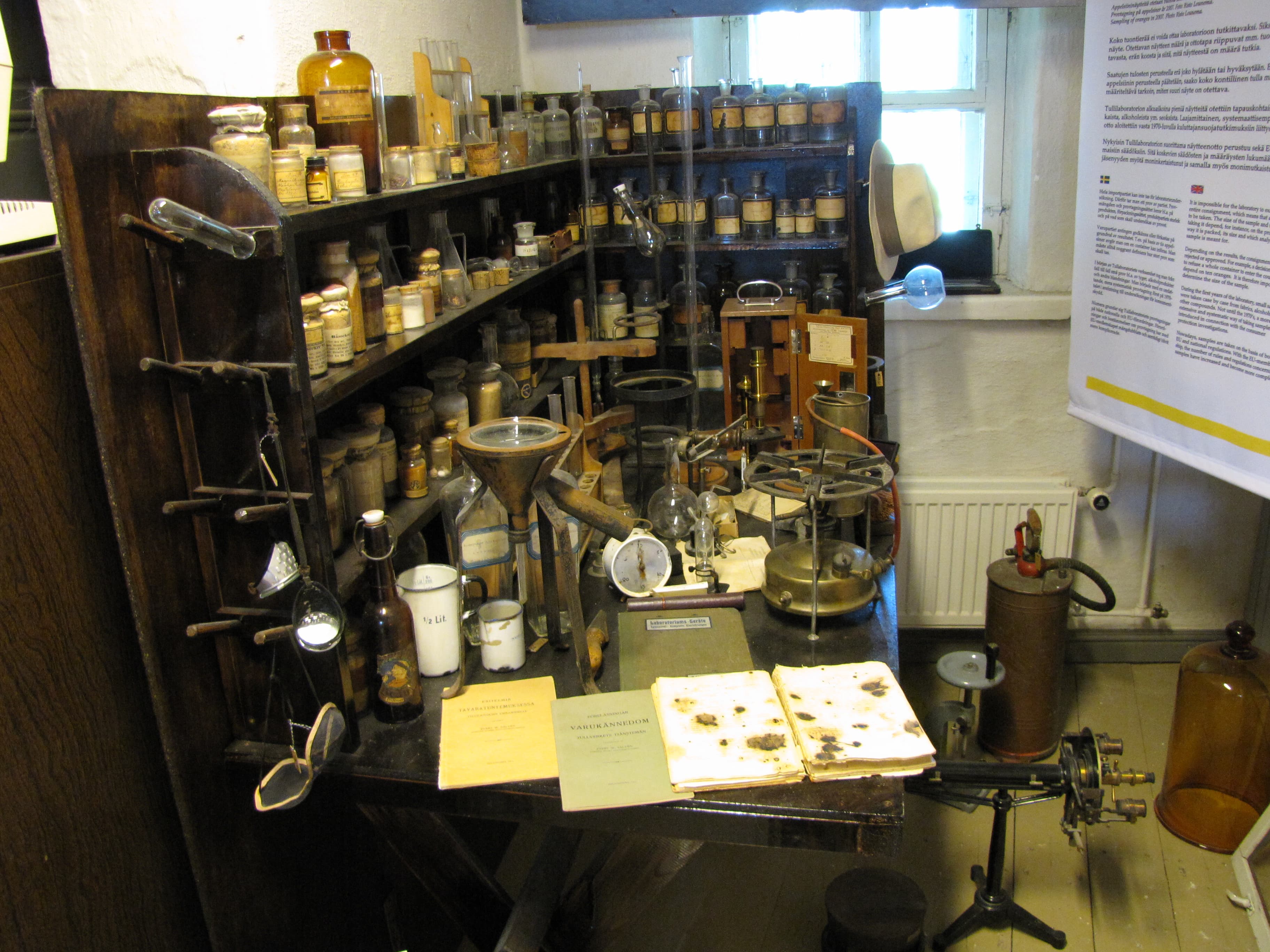 Finnish customs laboratory equipment