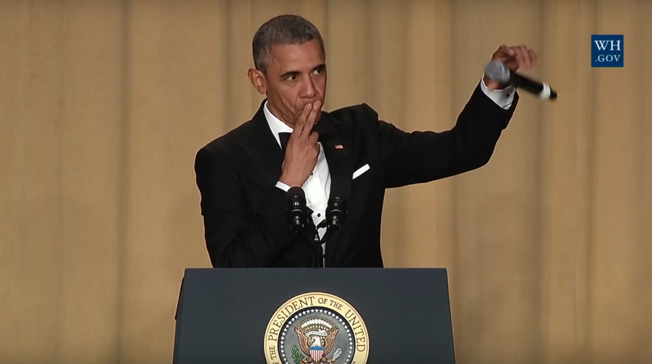 Barack Obama Mic Drop 2016
