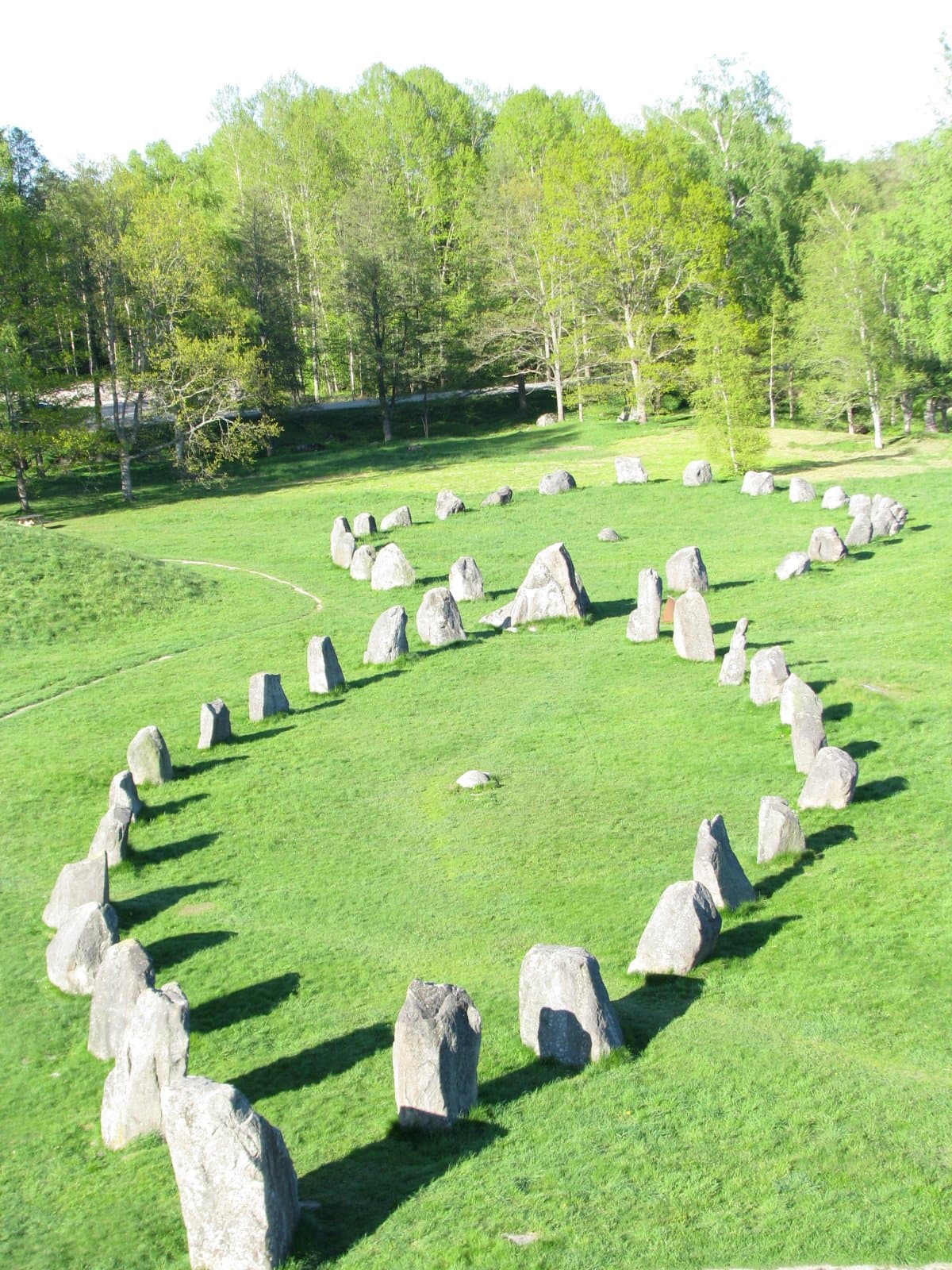 Anundshog stone ship1