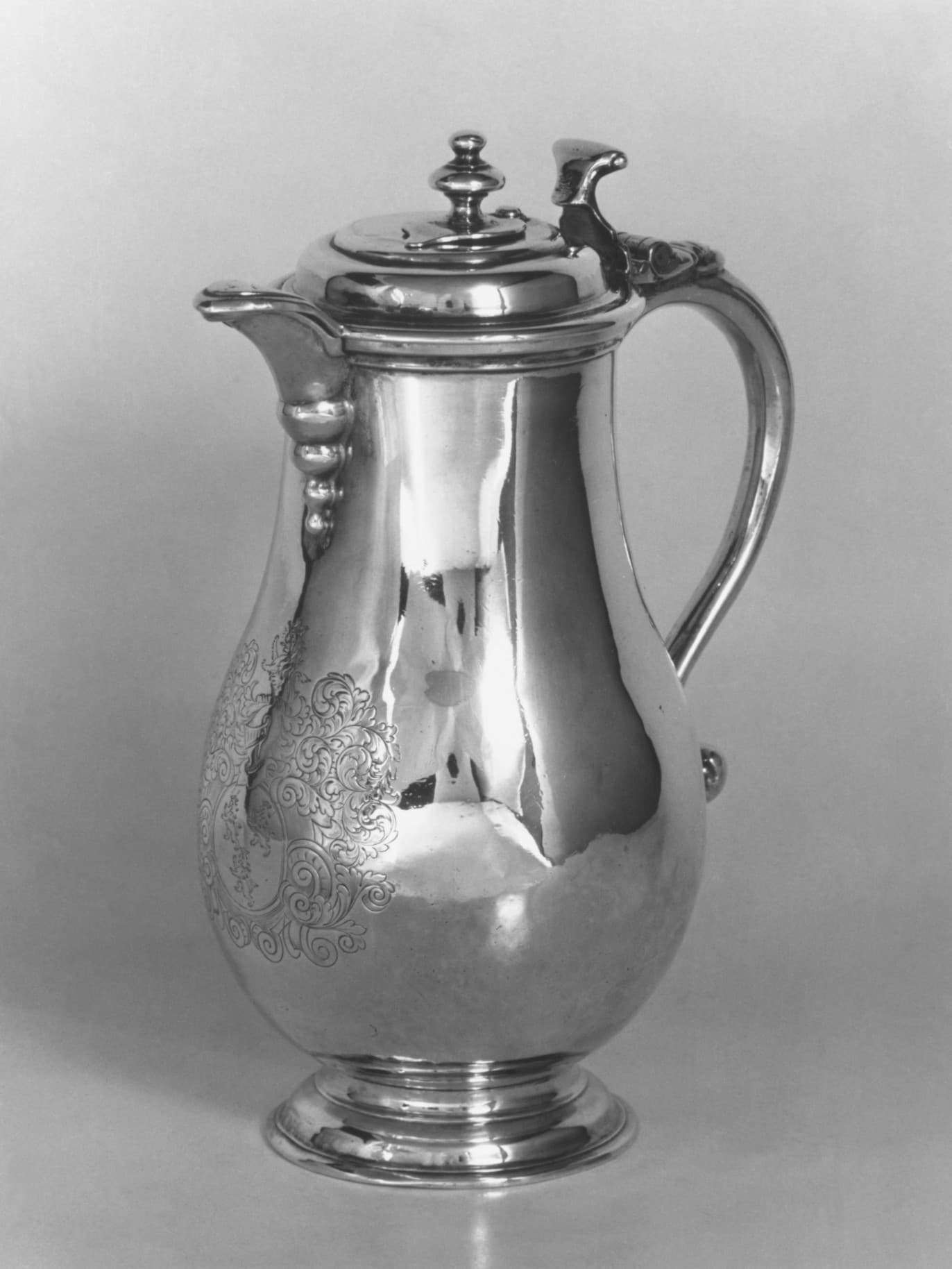 Chocolate pot MET 100748