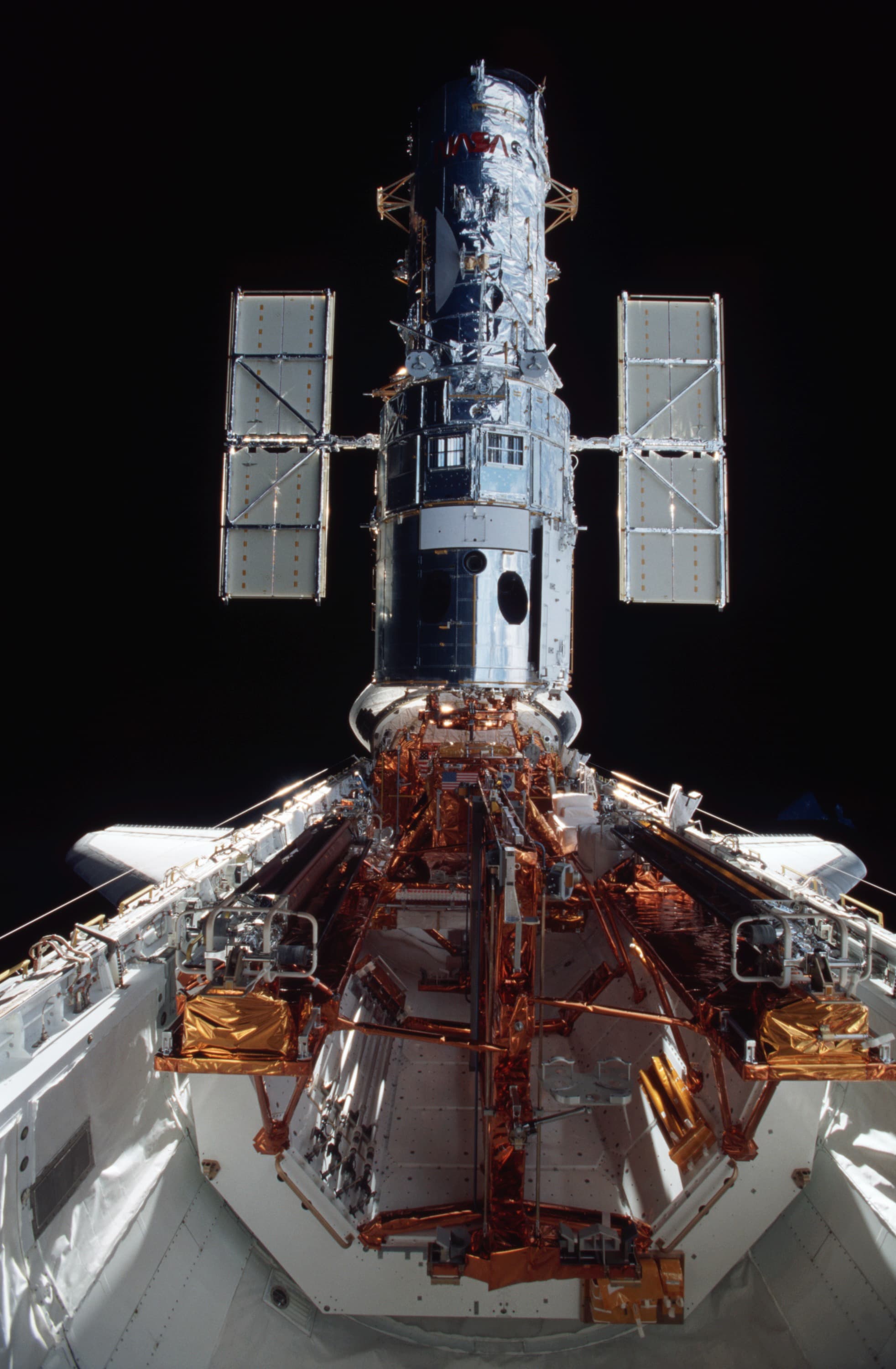 Hubble Space Telescope (27990746796)