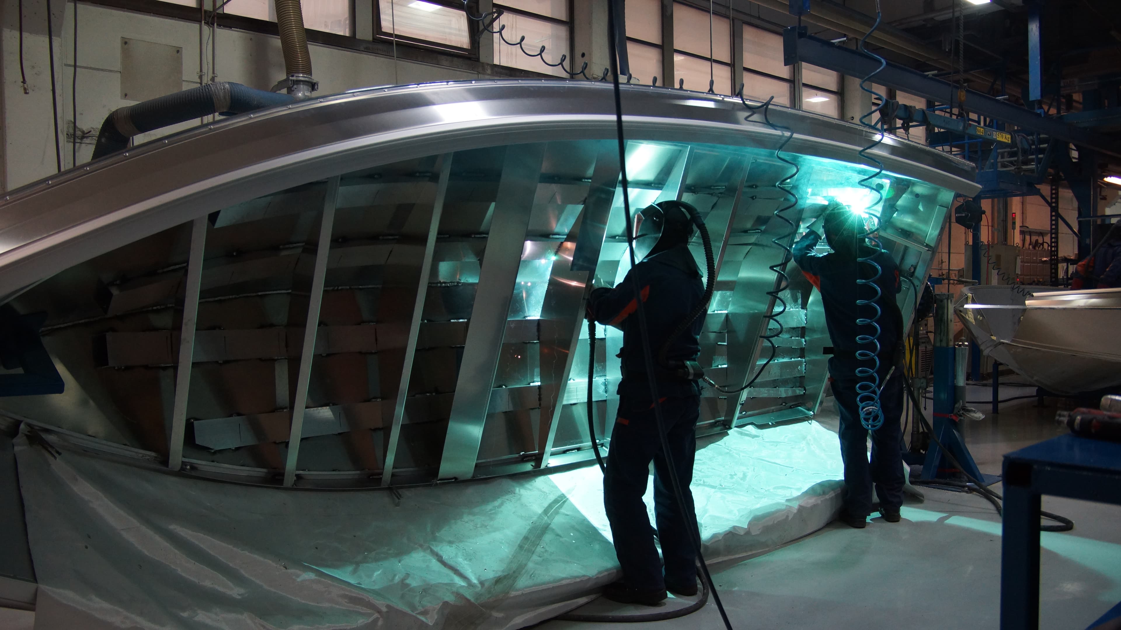 Buster-aluminium-boat-welding-Inha-Works