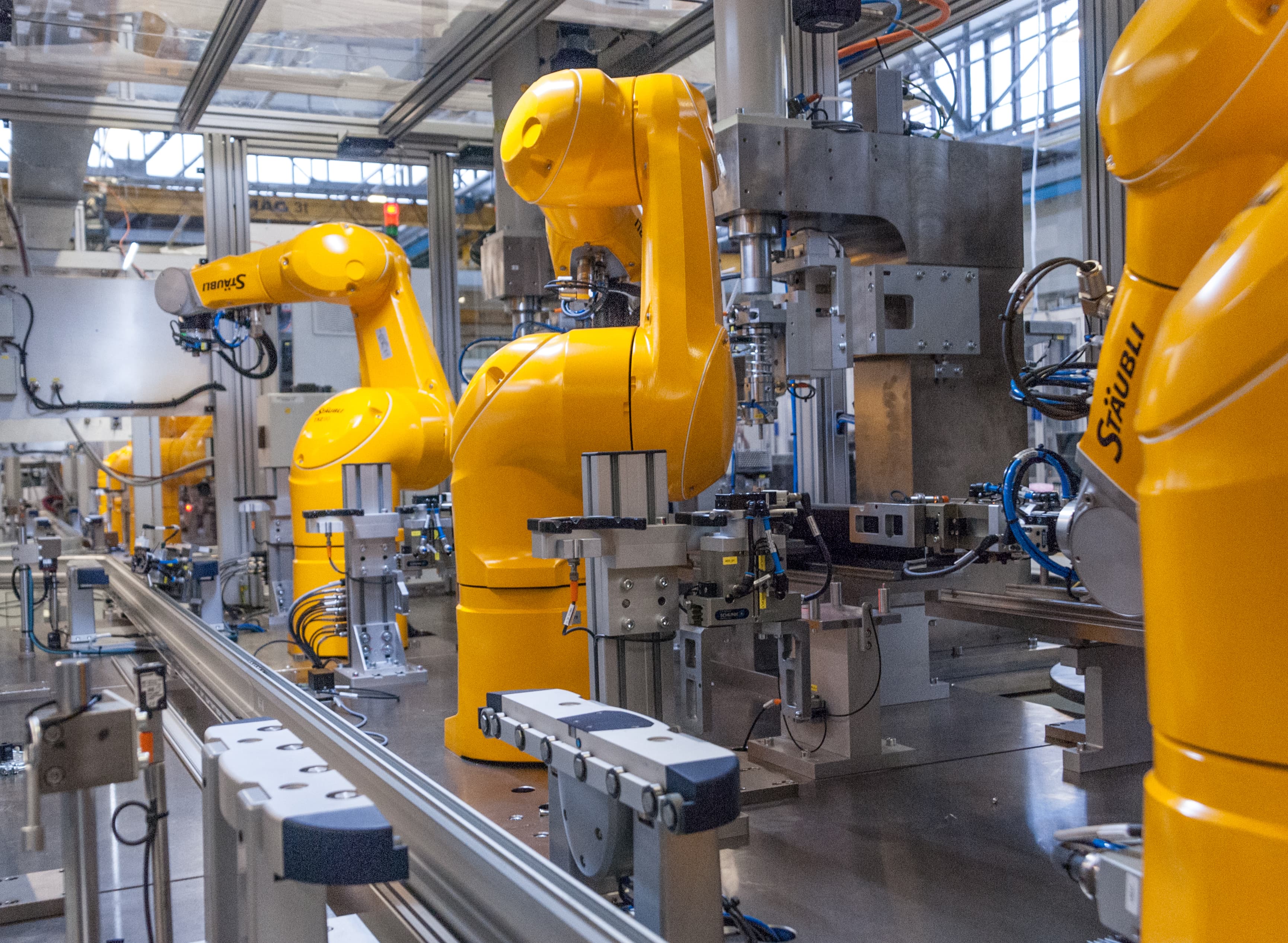 Staeubli Robots line