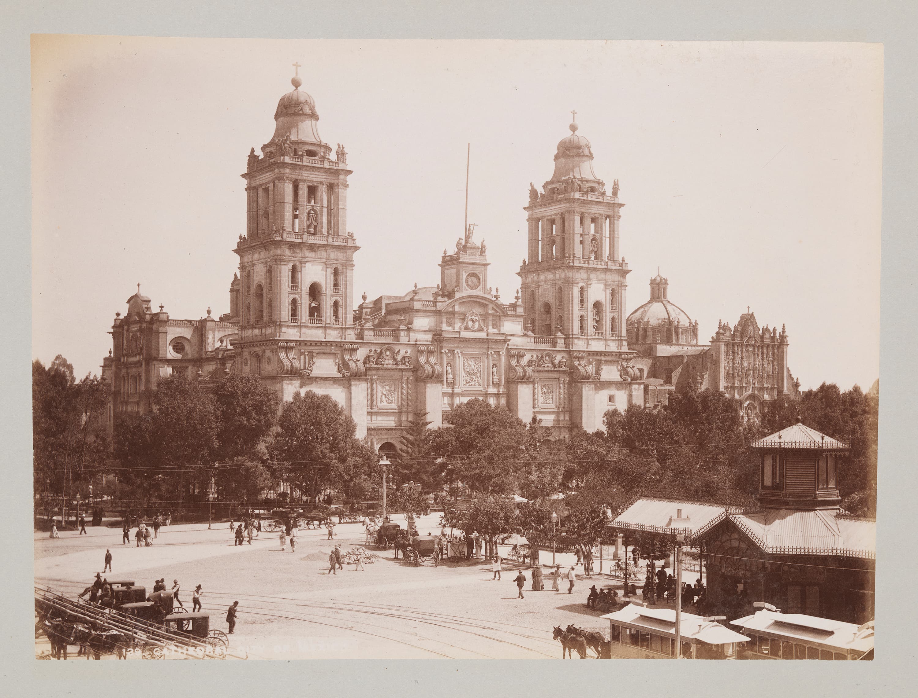 Cathedral, City of Mexico. (15719792402)