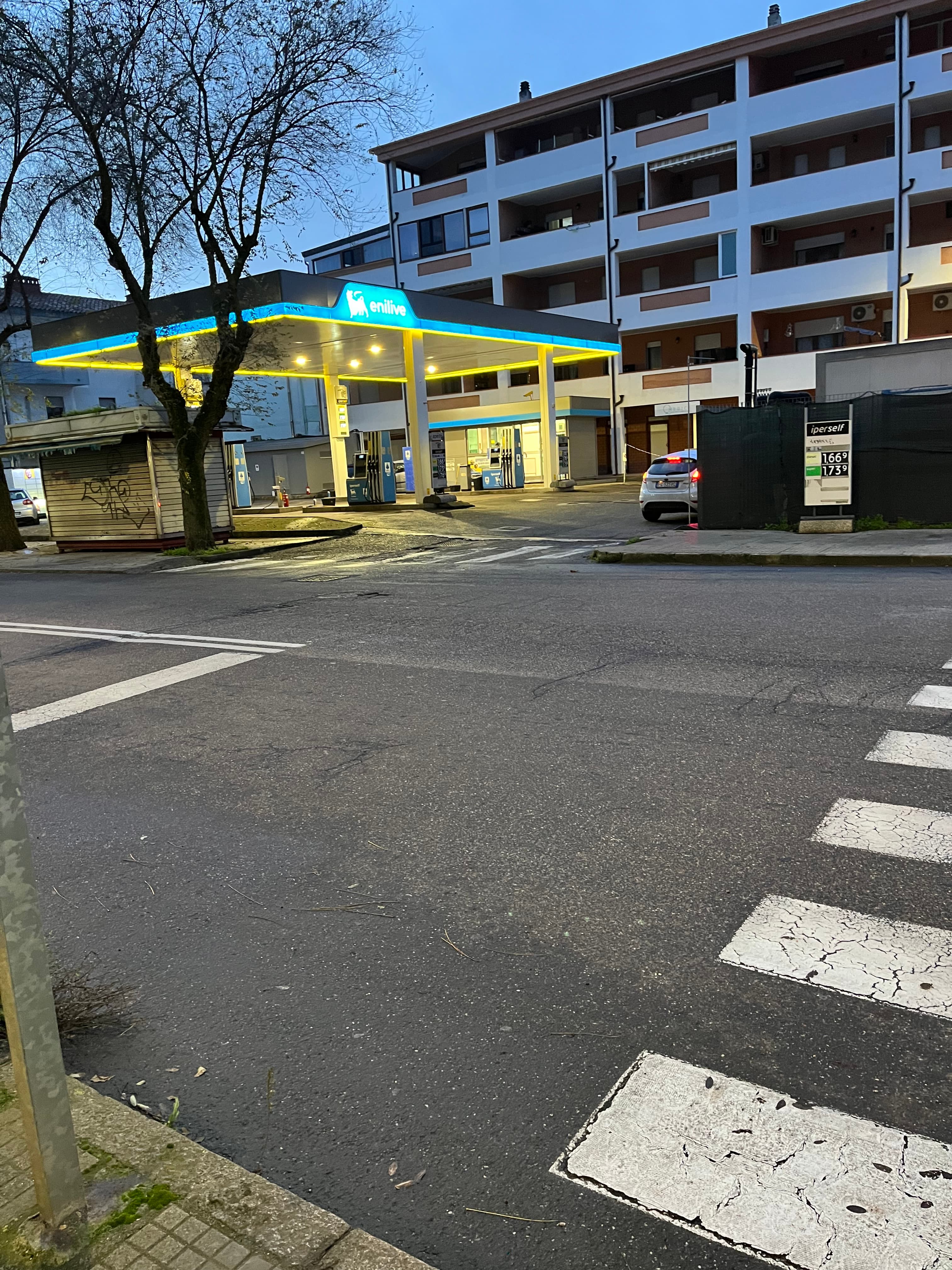 Stazione di servizio Enilive Nuoro