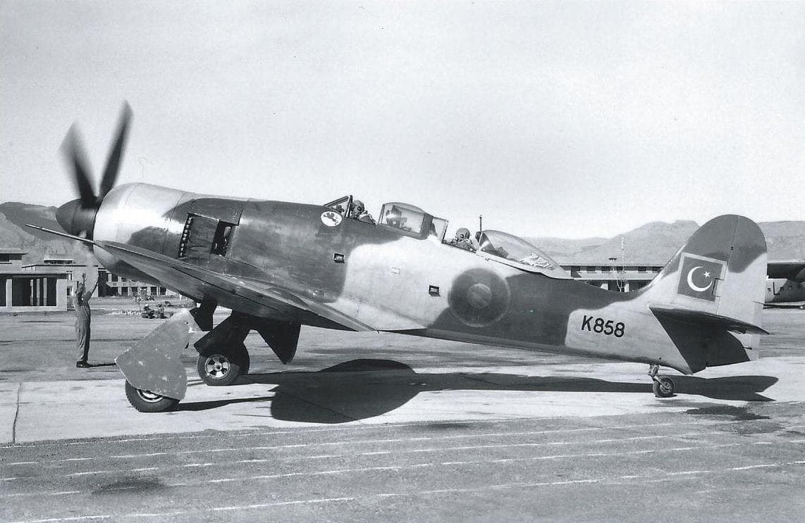 Pakistani Hawker Sea Fury Trainer (K858)