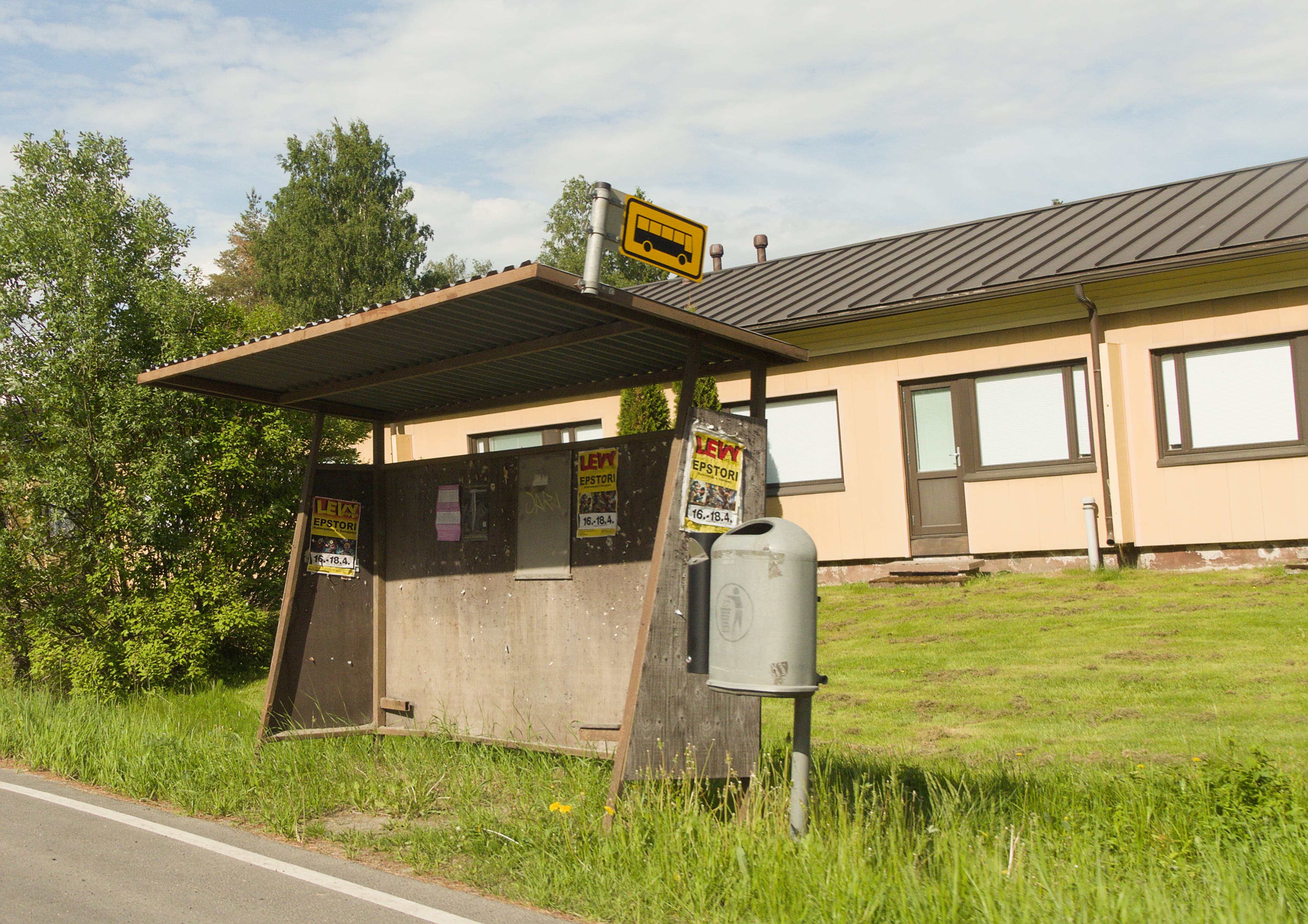 Bus stop Hyllykallio