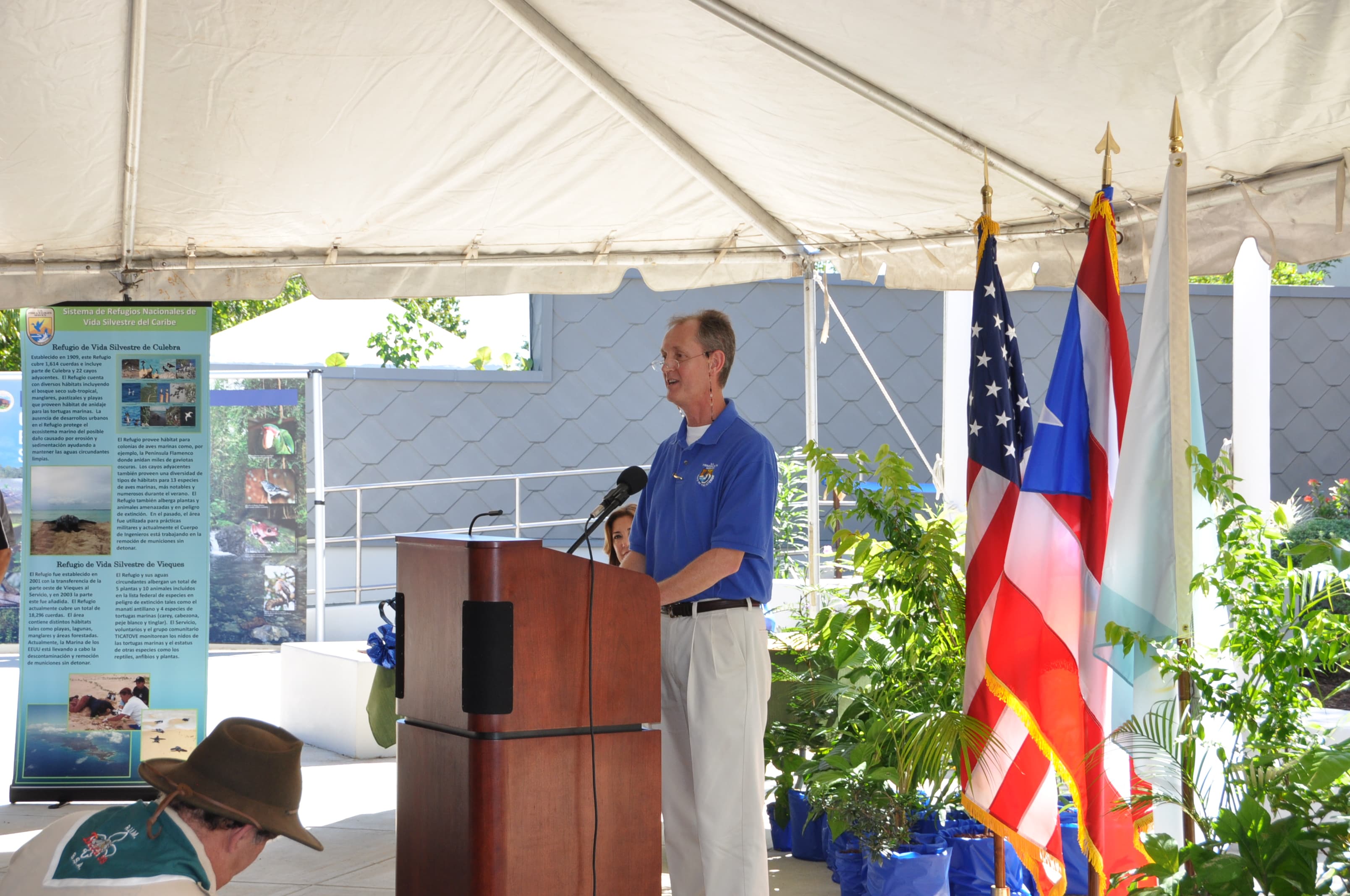Jack Arnold addressed the crowd (6499739807)