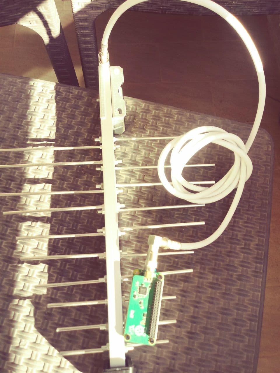 Antenna & receiver