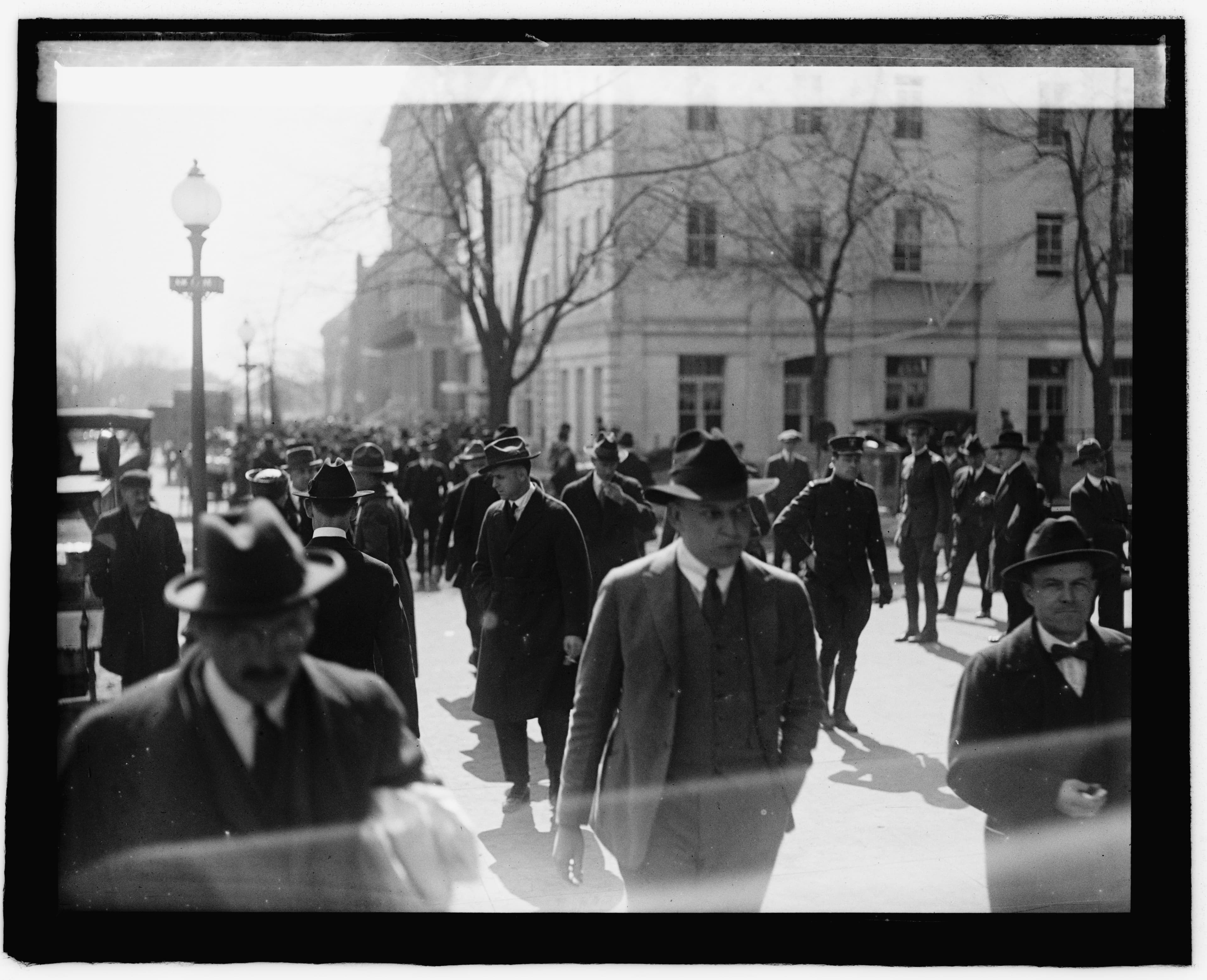 Street scene (...), 1918 LCCN2016827087