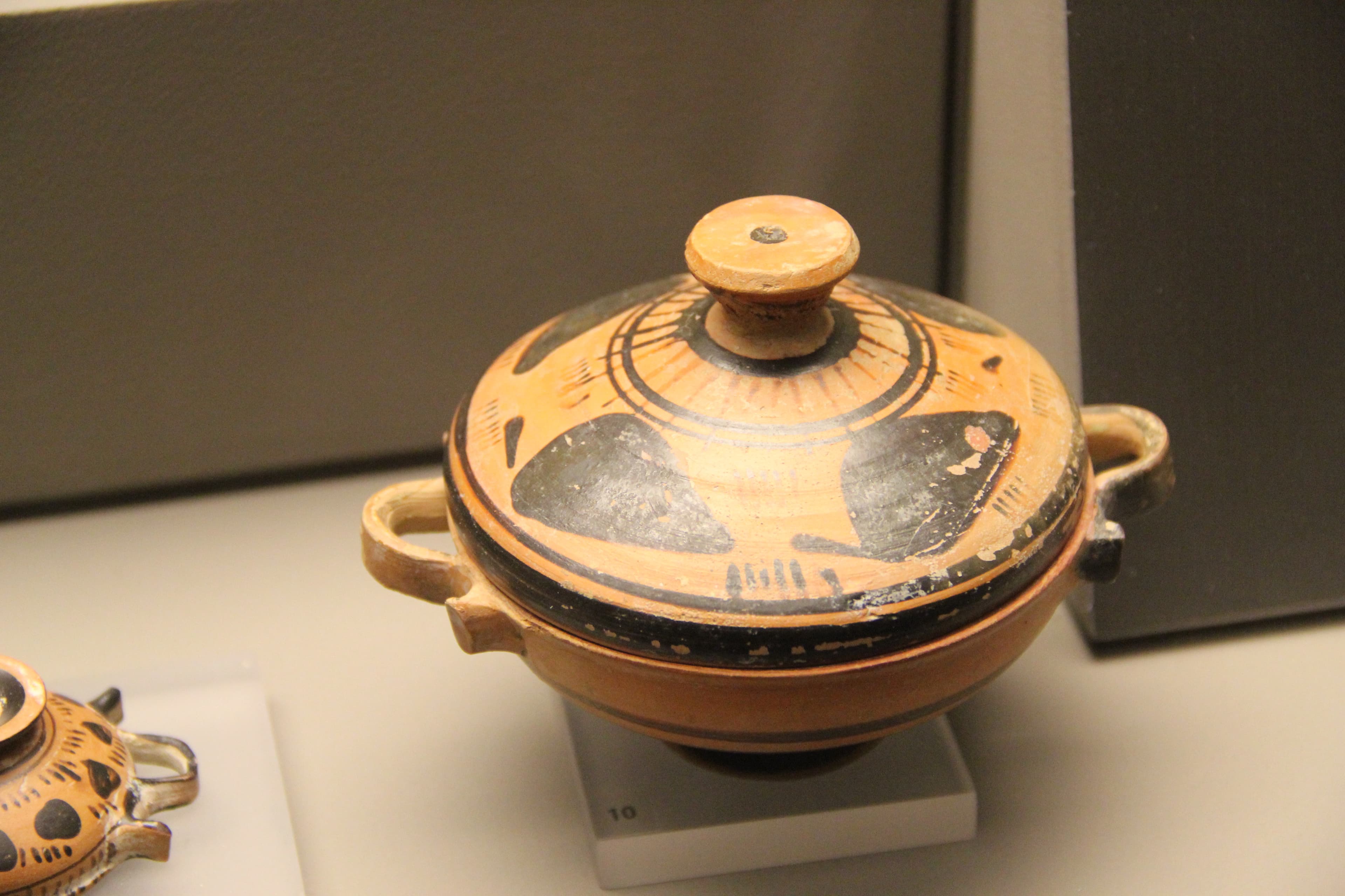Ancient Greece Attic Pottery (27938981483)