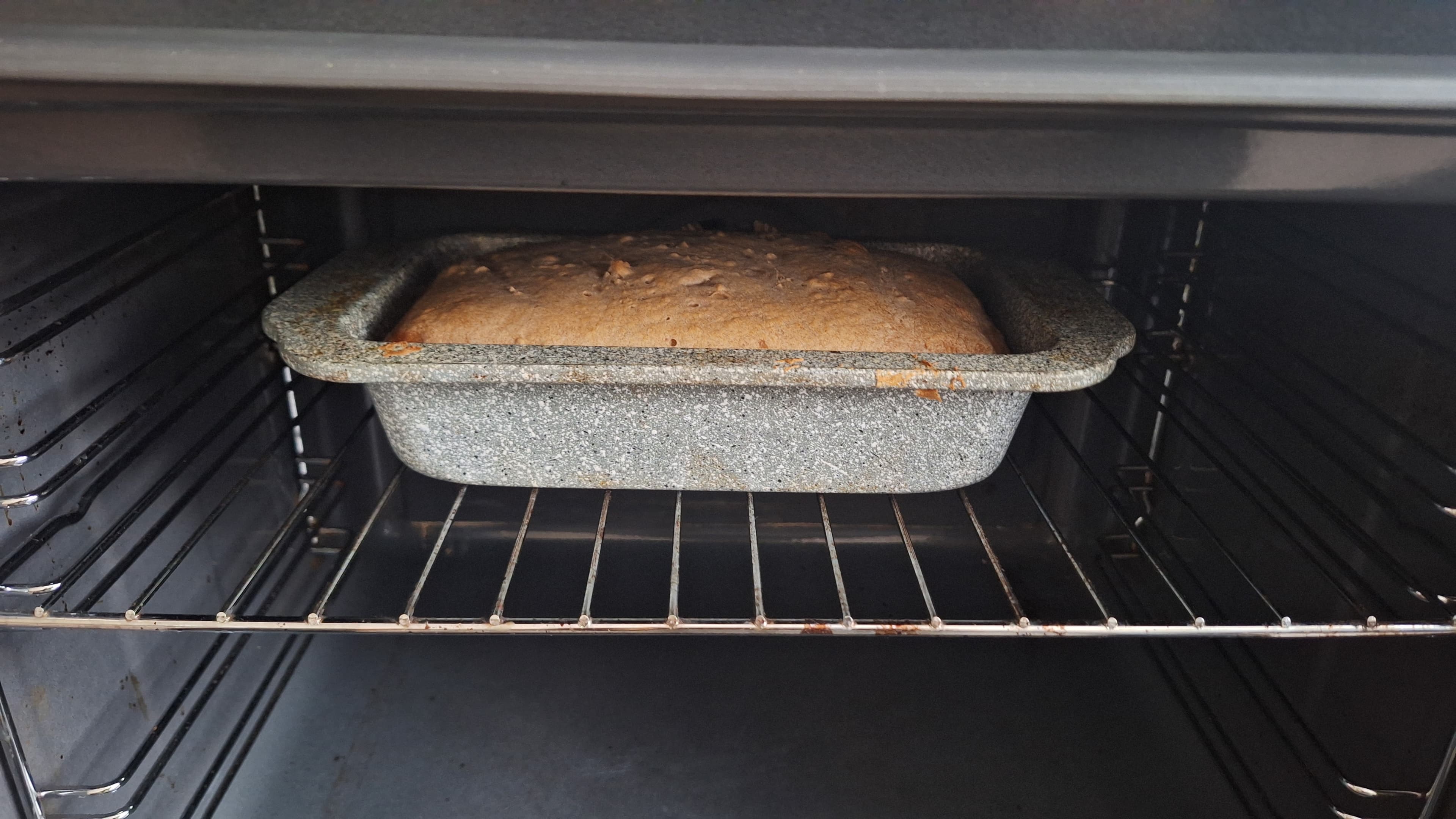 20250511 Bread baking