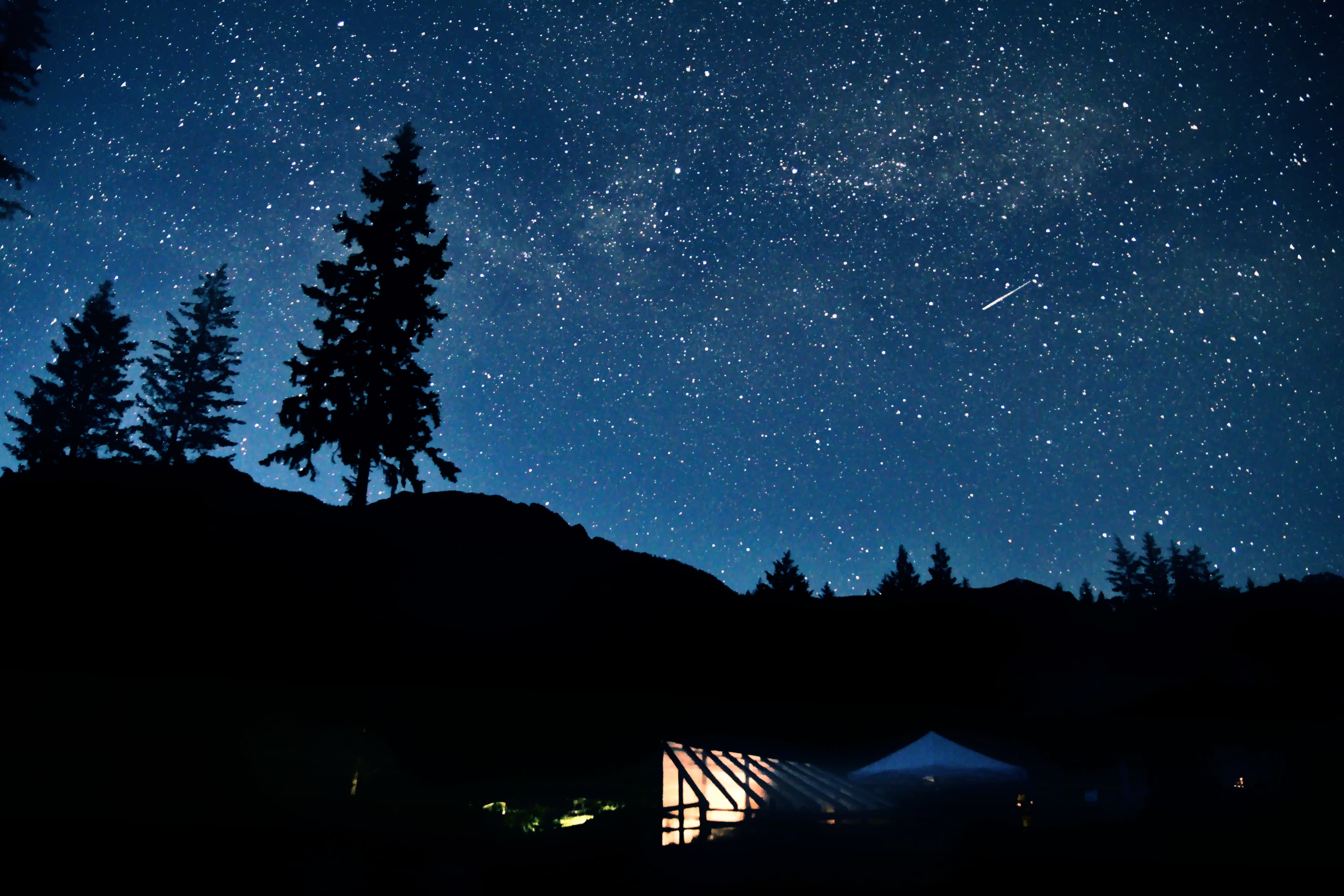 Stars (Unsplash)