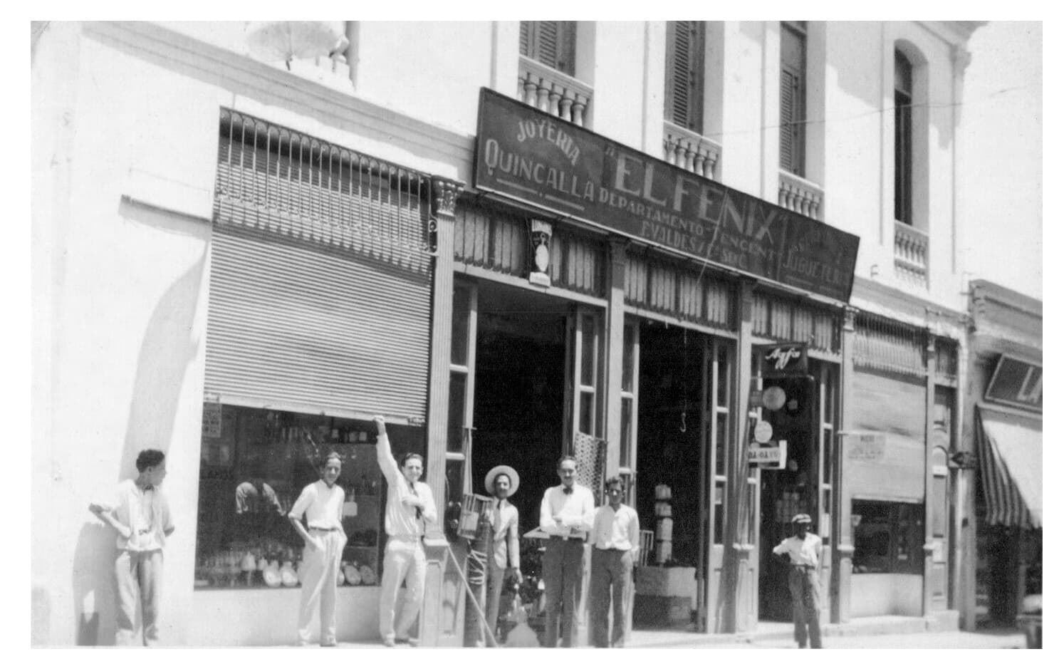 Santa Clara - Storefront
