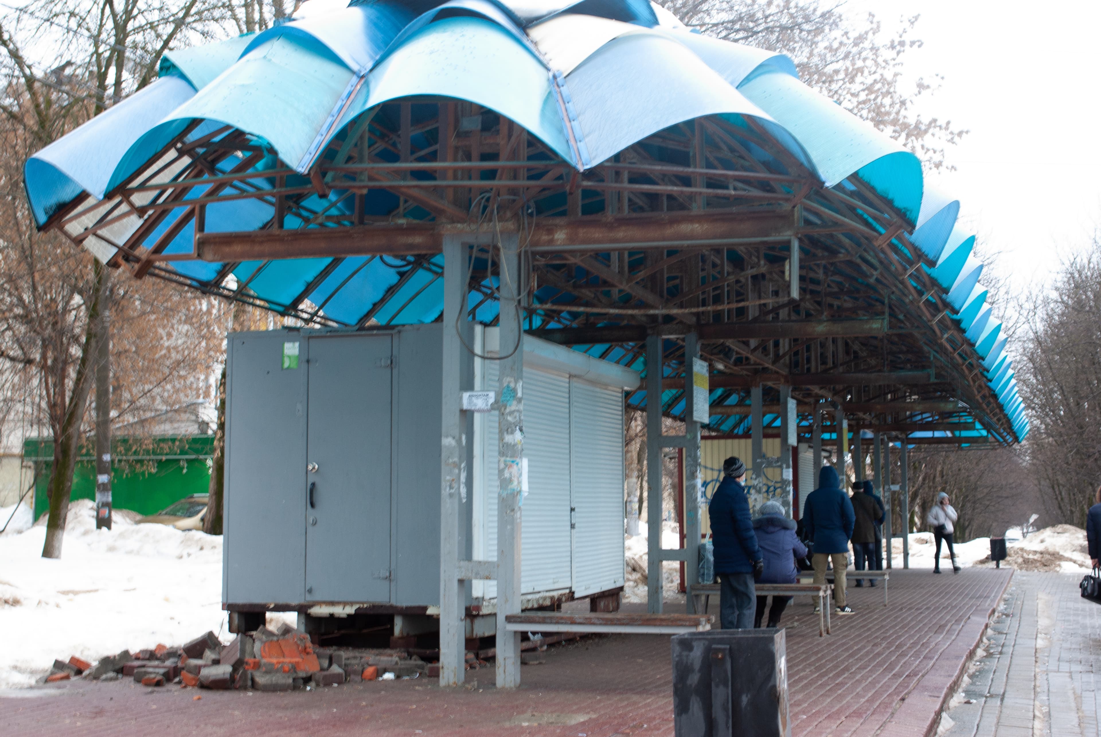 Kaluga bus stop 2022-02