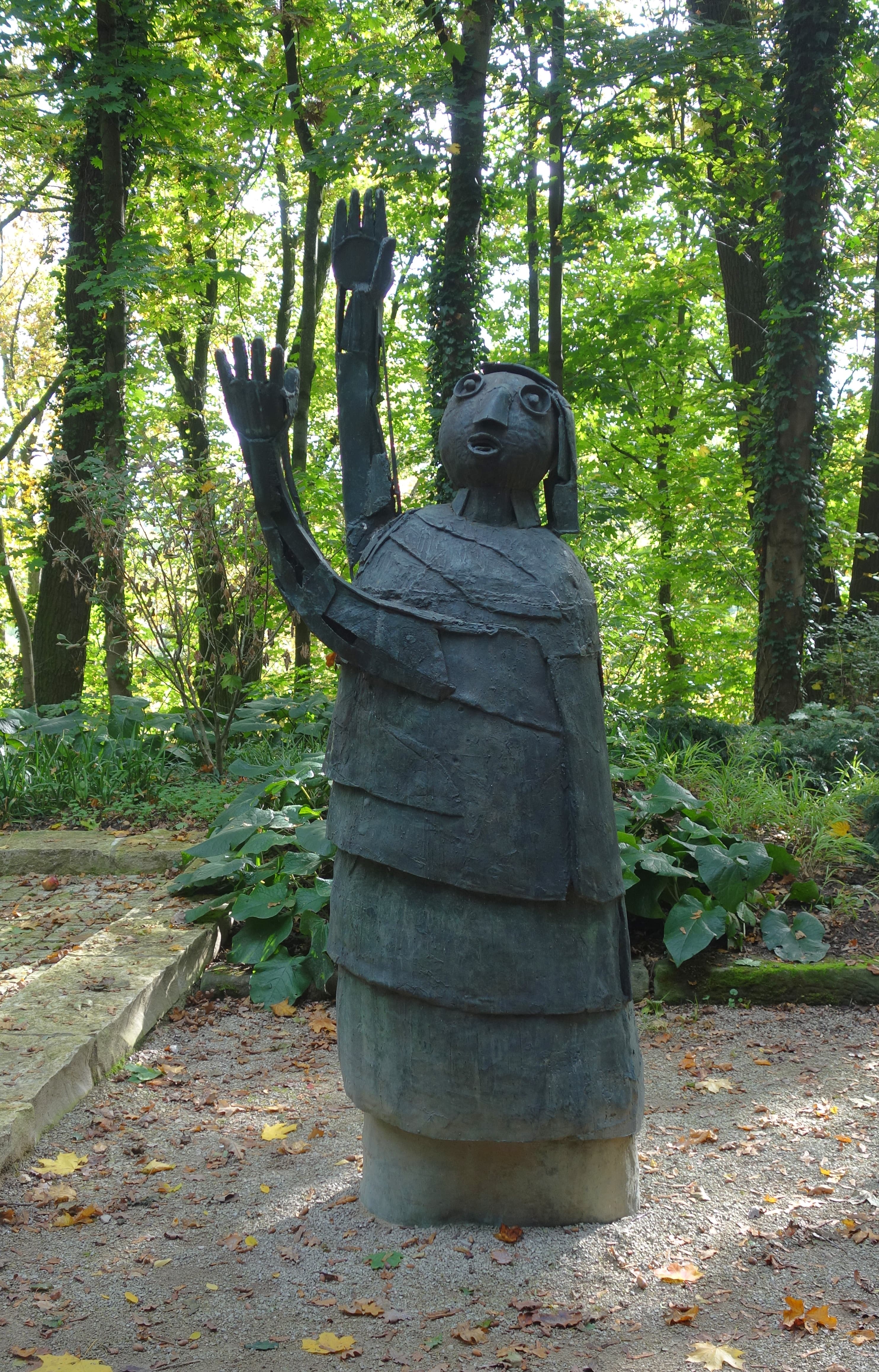 Sculpture Moses by Heinrich Kirchner 01