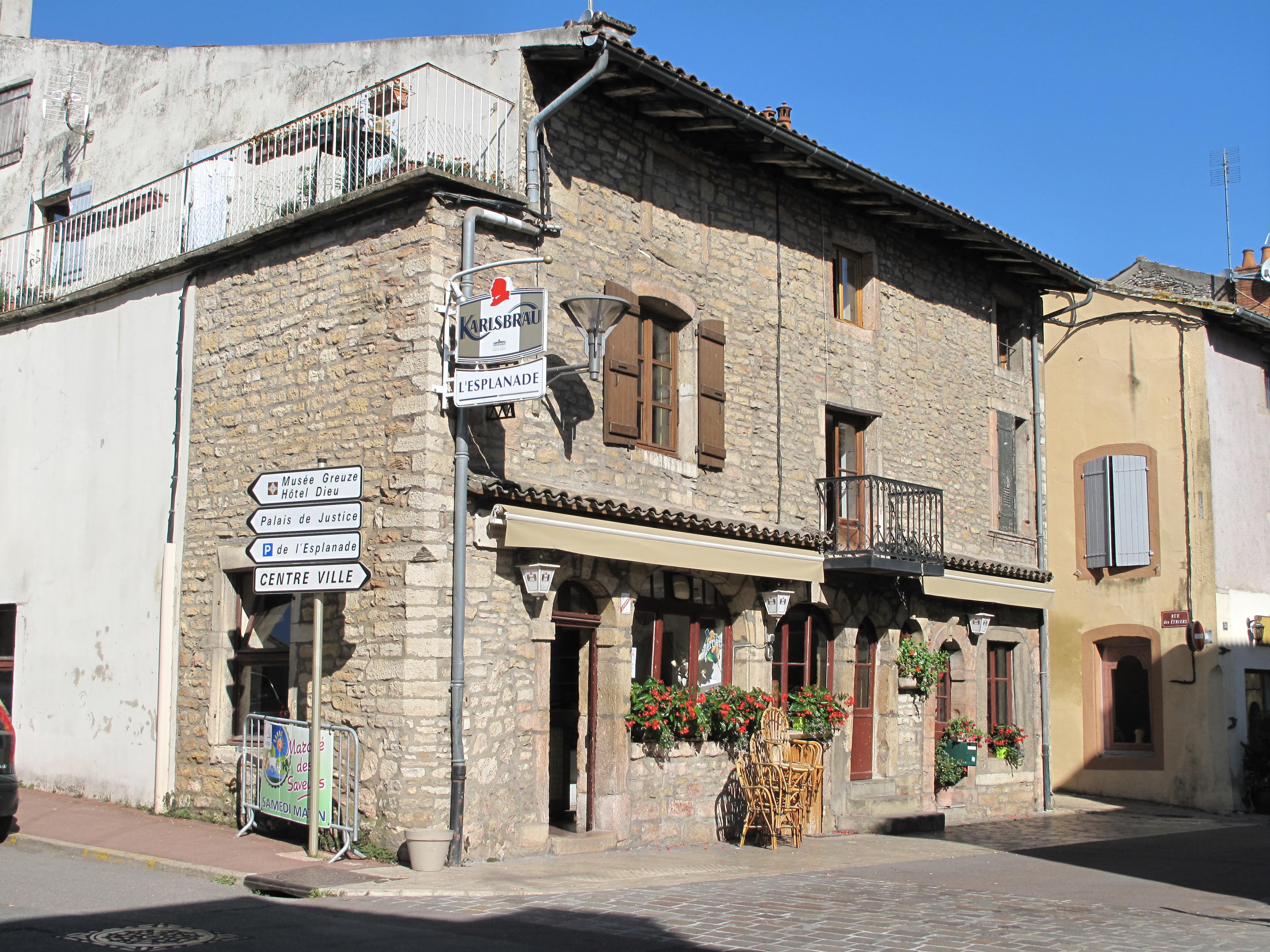 Bar de l'esplanade (Tournus)