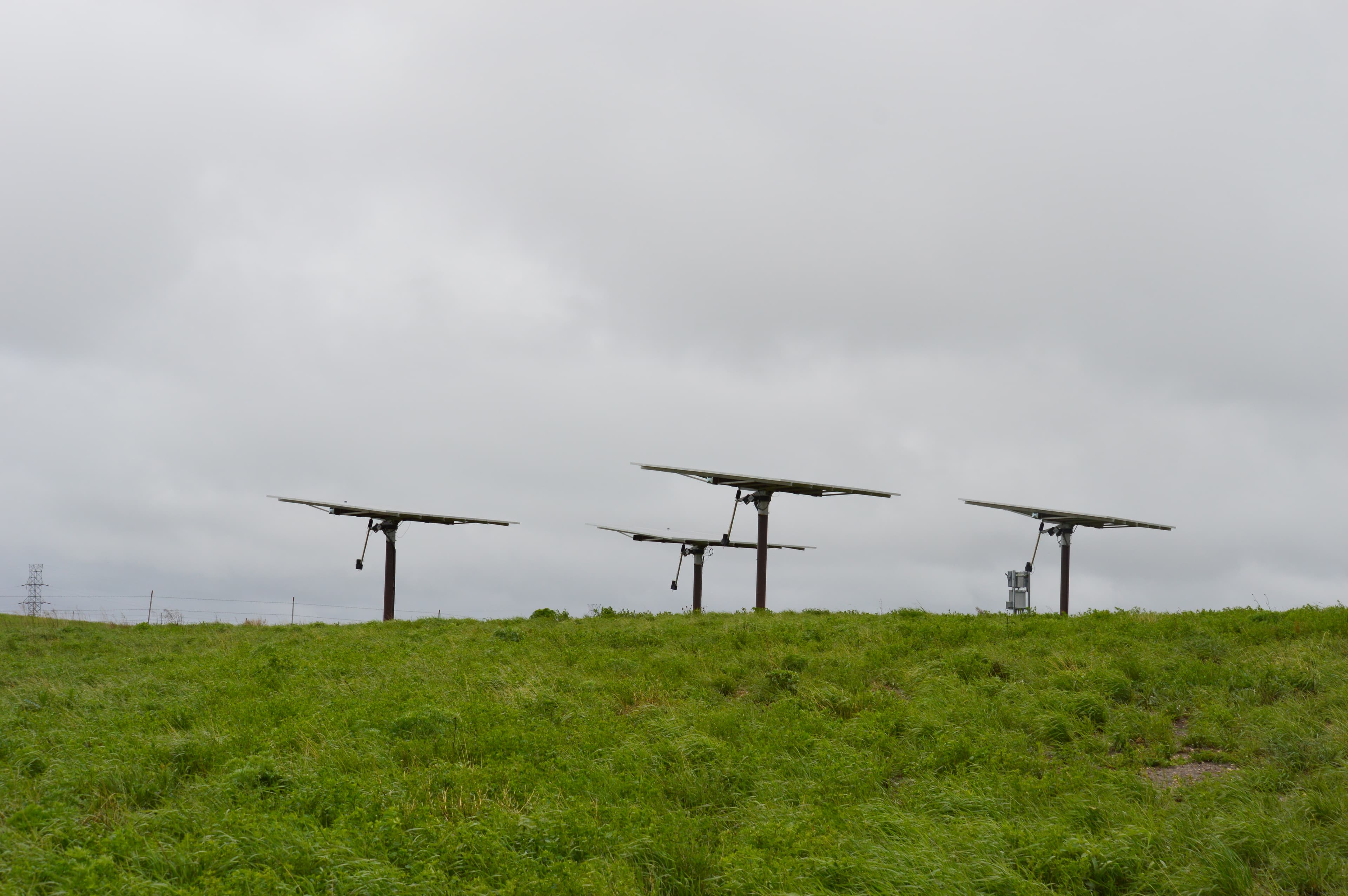 Solar panels (9160089893)