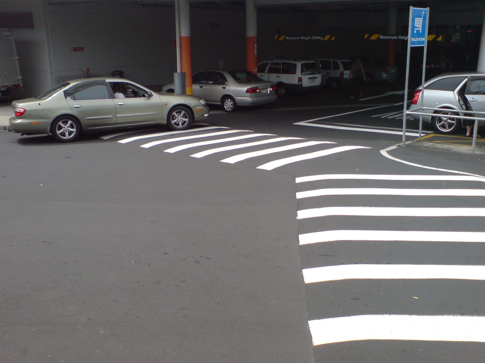 Raised Pedestrian Crossing, Auckland