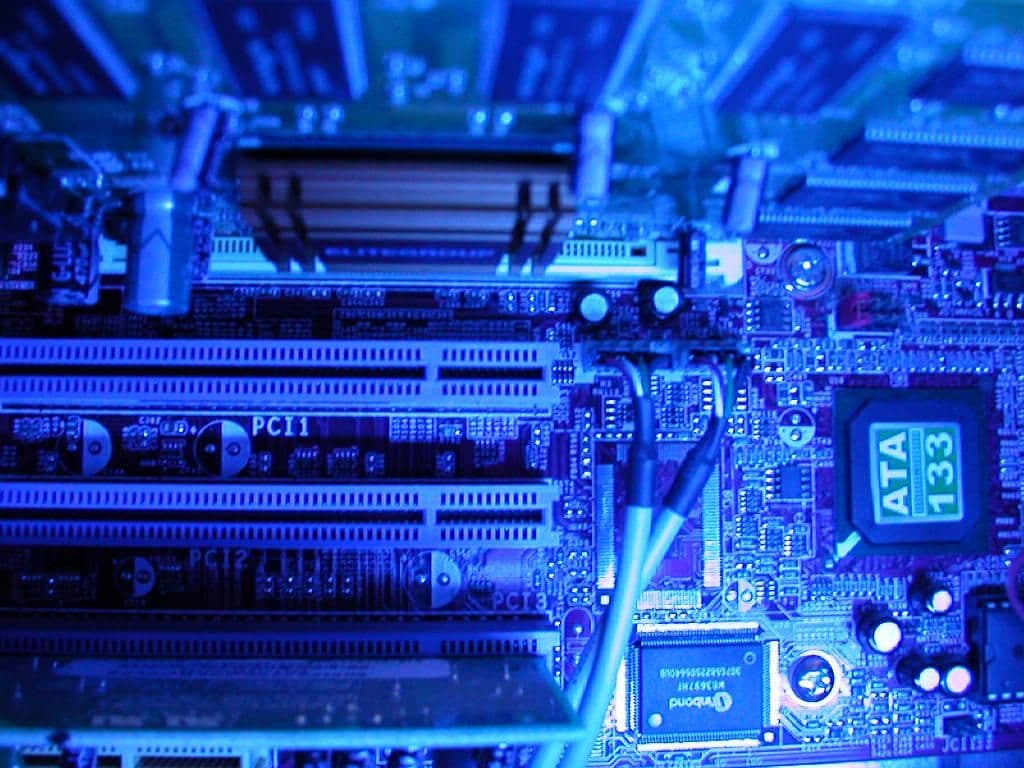 Computer inside (1)