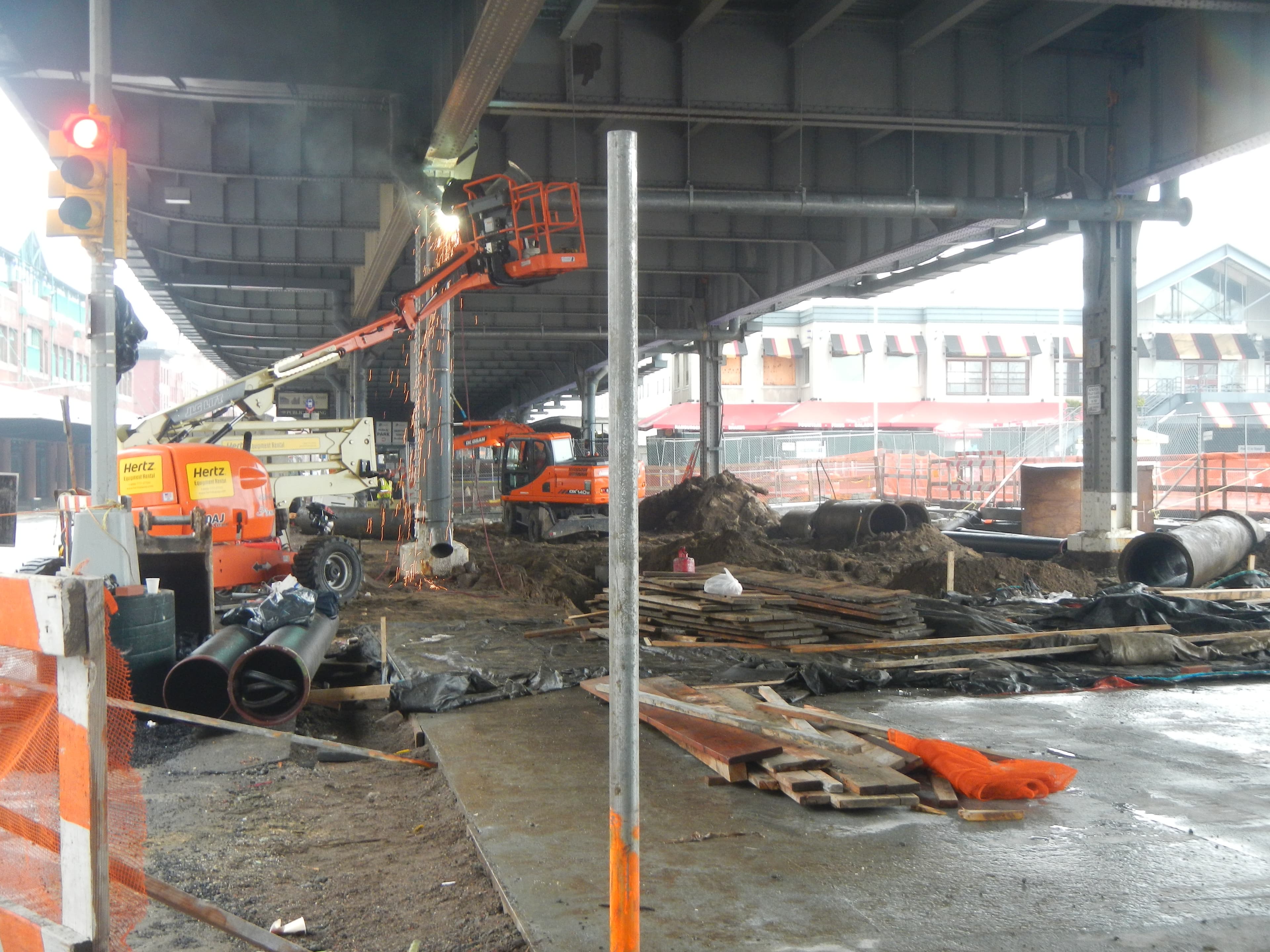 Welding under FDR pier 16 jeh