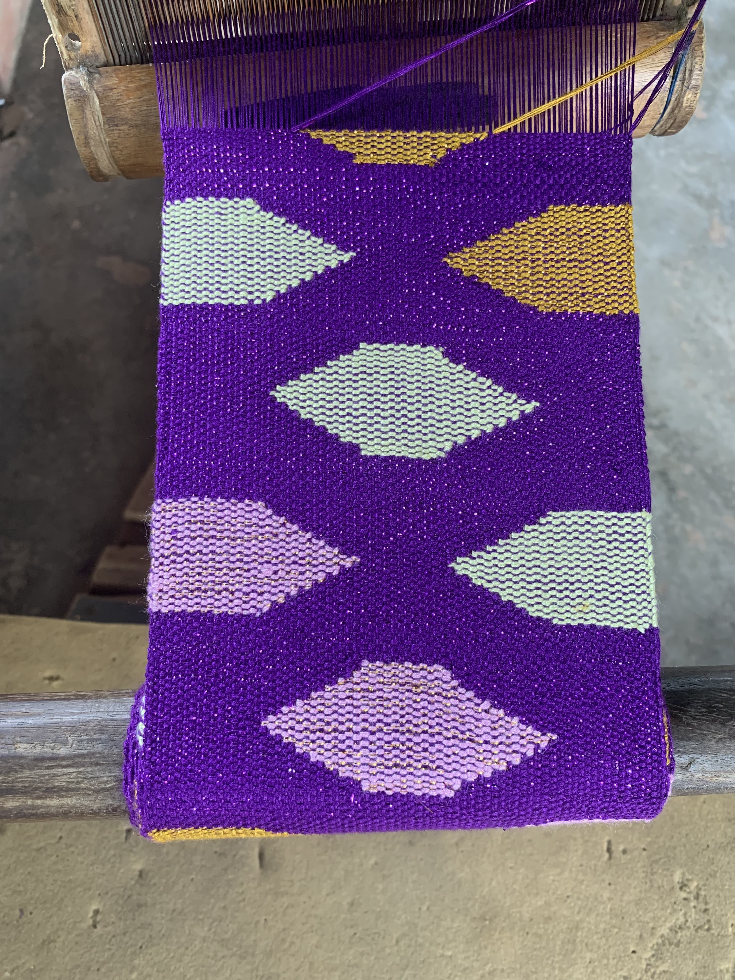 Woven fabric (Weave)