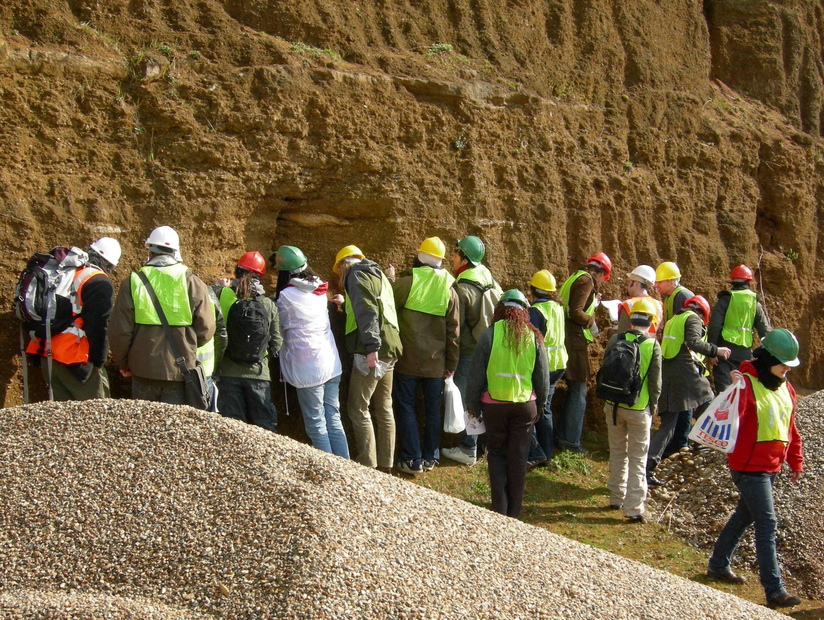 Faringdon Sponge Gravel with field party