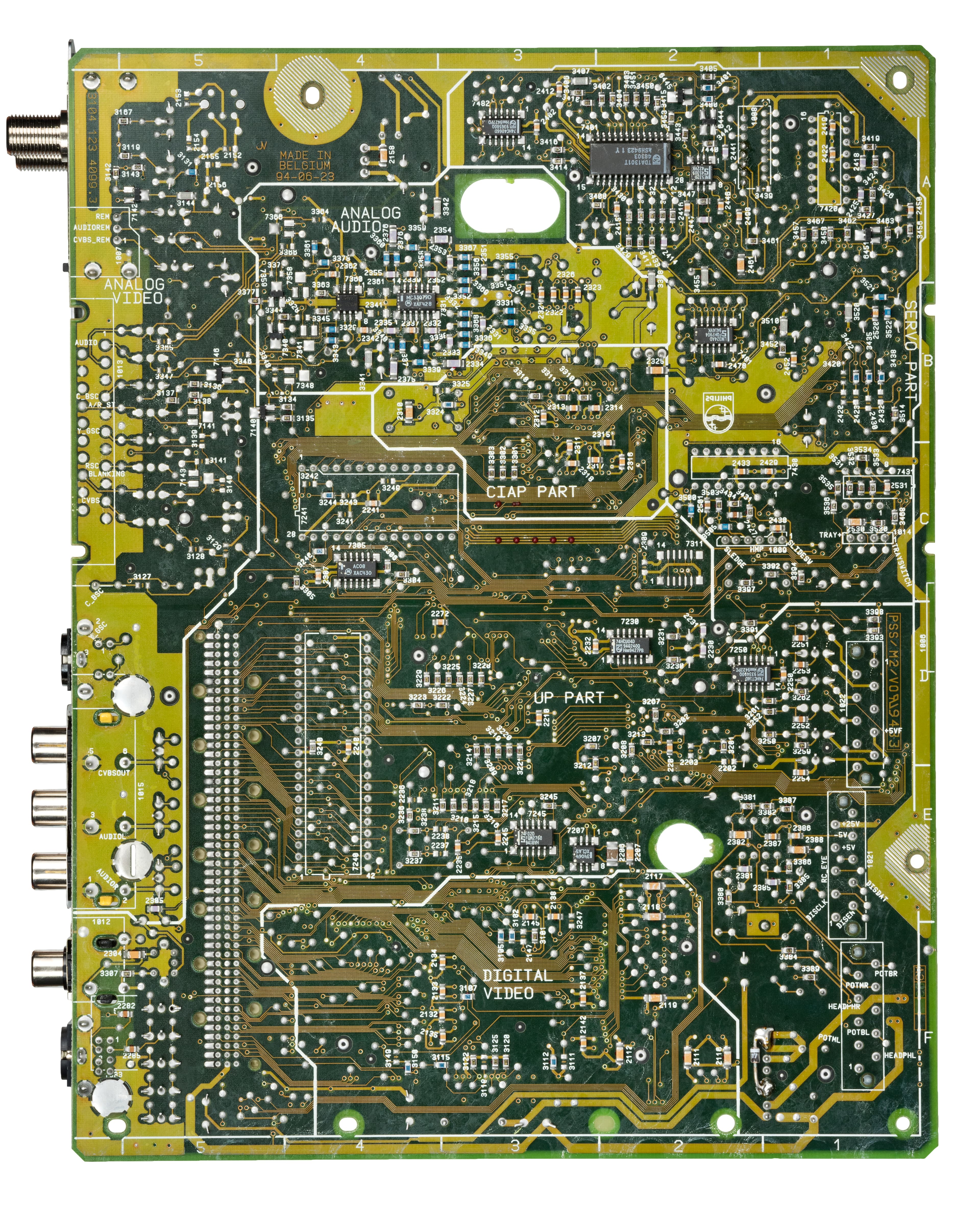 Philips-CDi-220-Motherboard-Flat-2