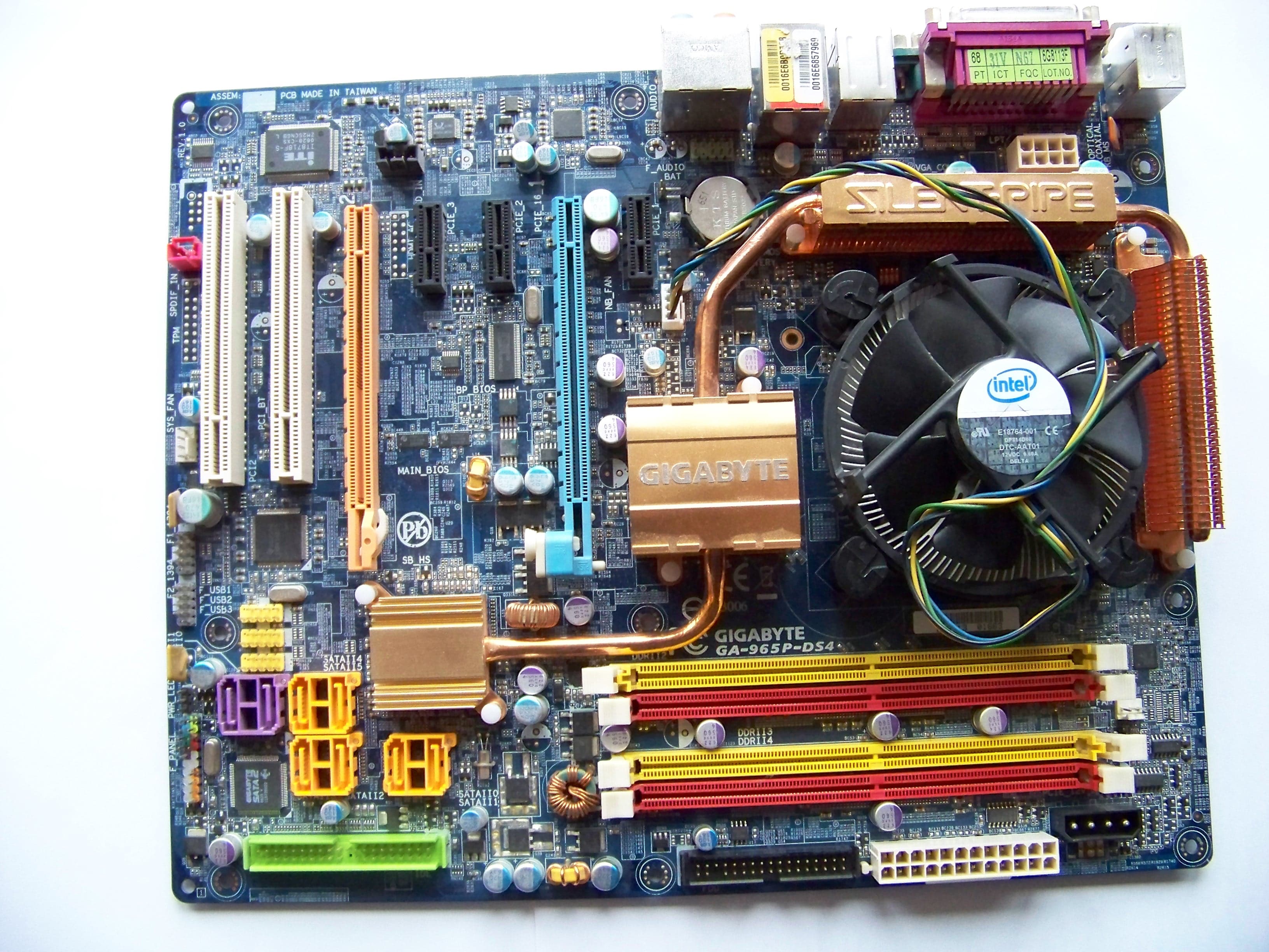 Gigabyte GA-965P-DS4 (rev. 3.3)