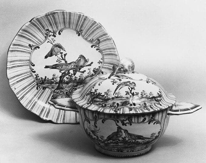 Bouillon bowl with cover MET 148634