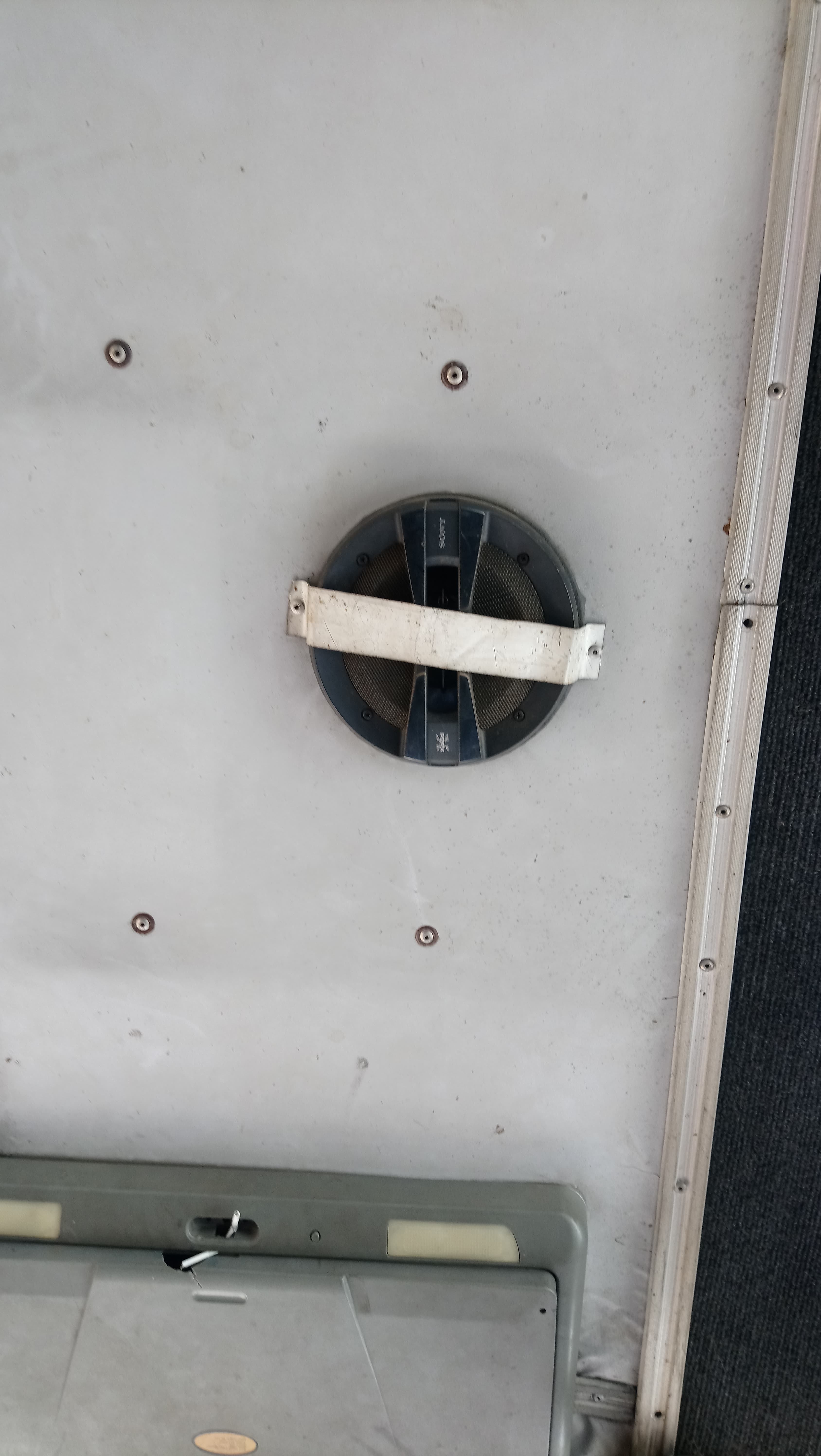Matatu Speaker 25