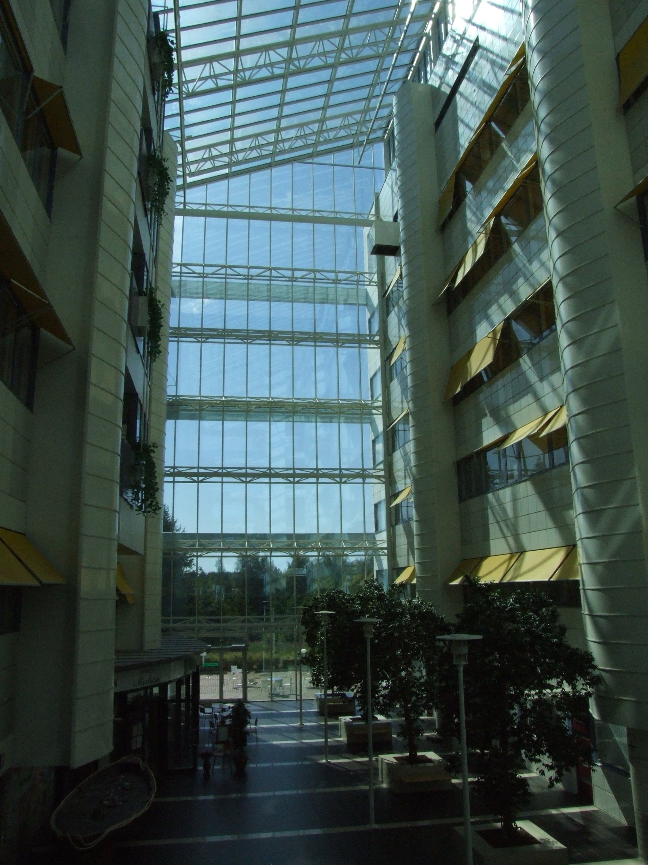 Medipolis Center Interior Oulu 20060727