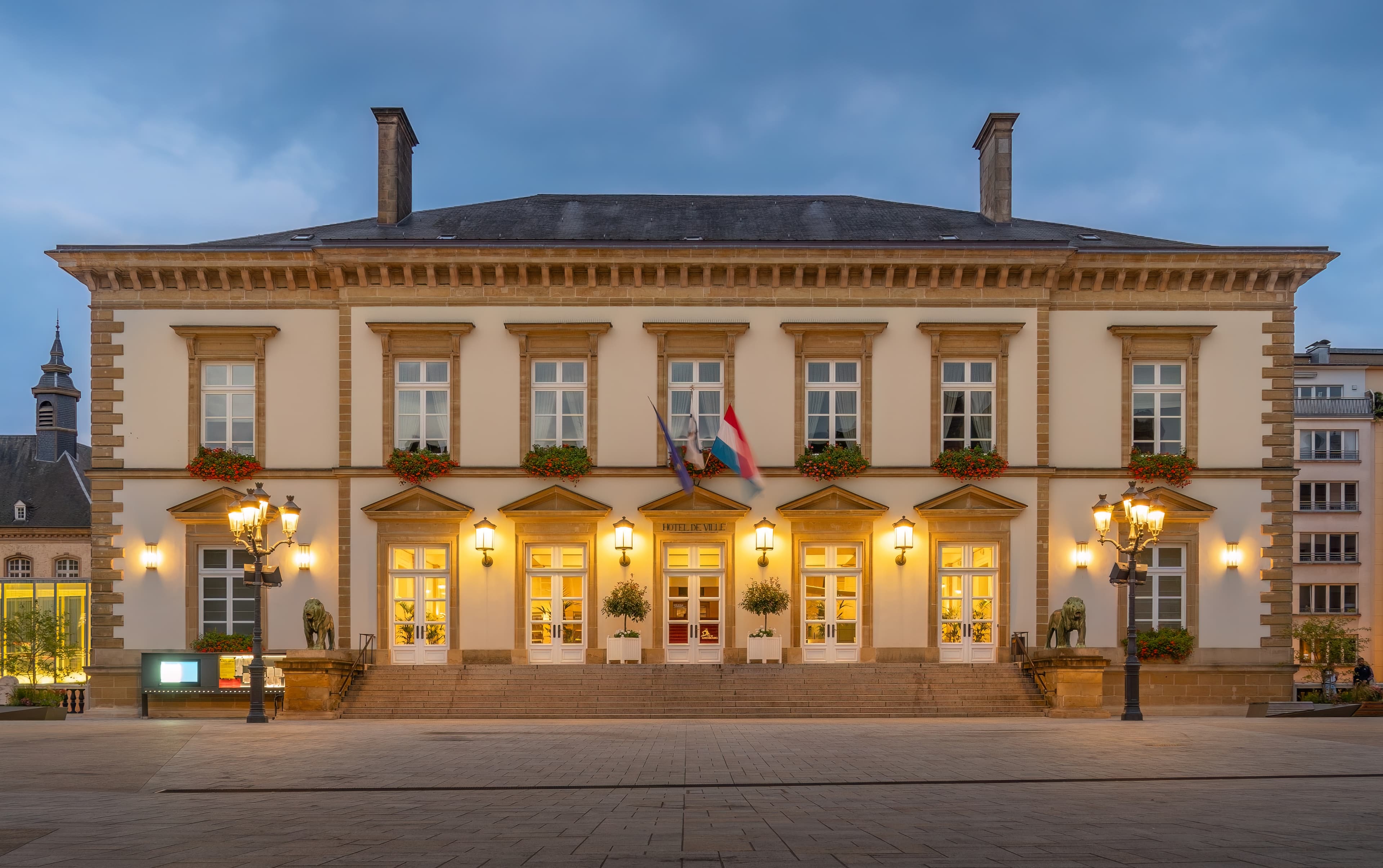 Luxembourg City Hall (54540726309)