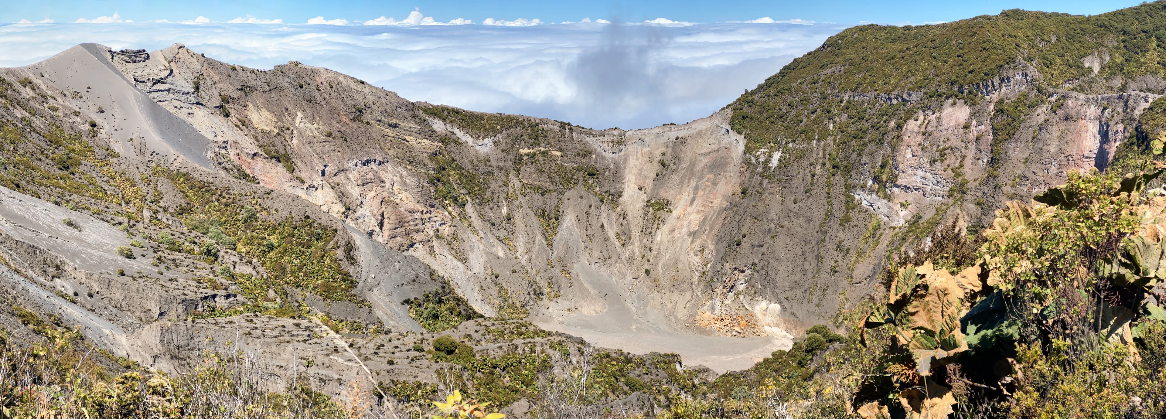 Irazú Volcano 01