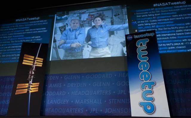NASA Live Tweetup Event with International Space Station