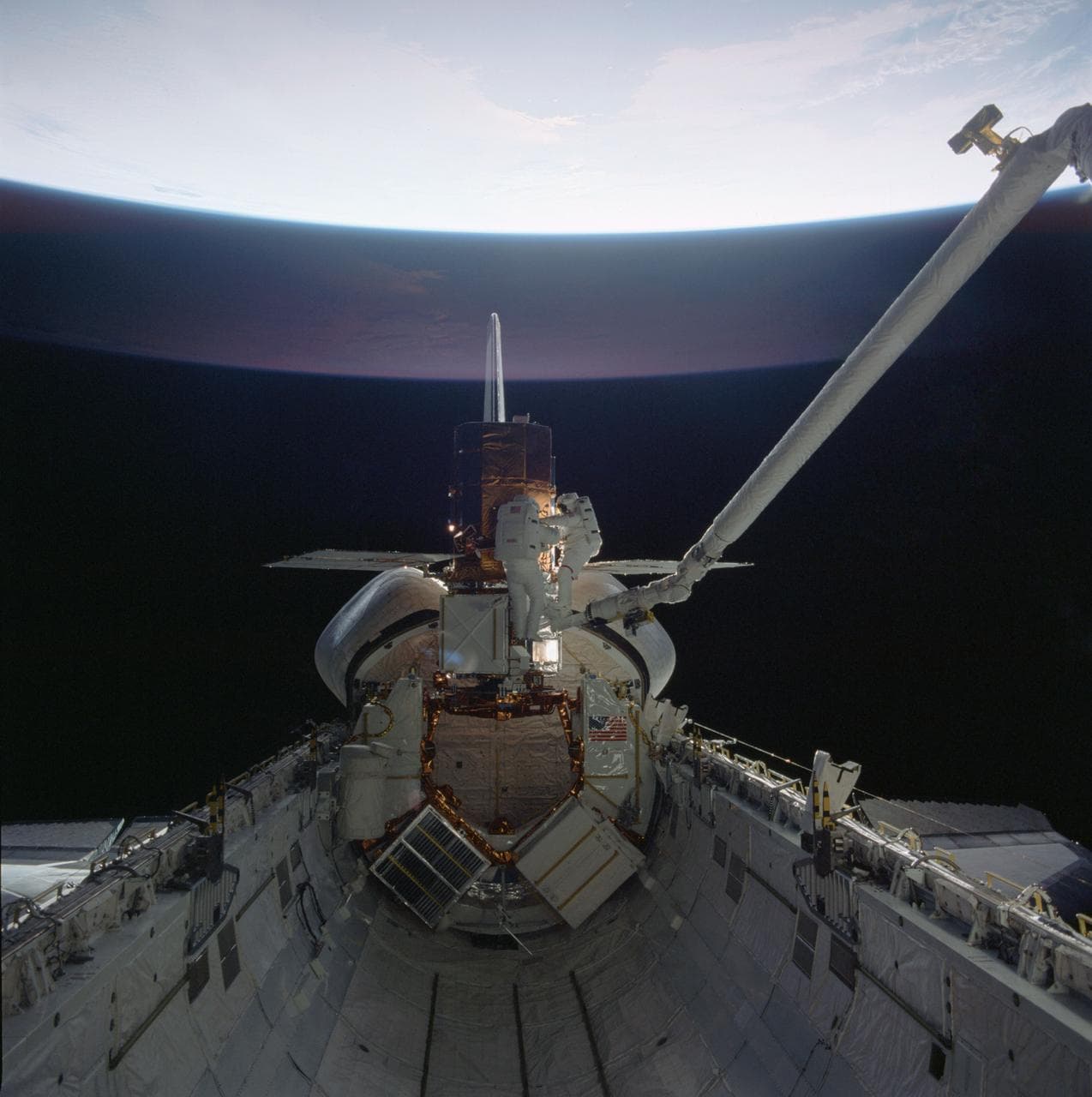 Astronauts, challenger, orbiter