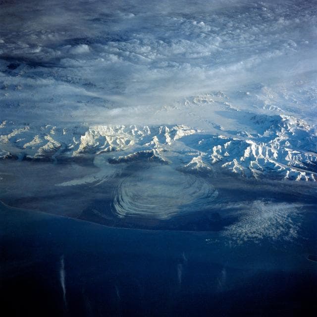STS-41G earth observations