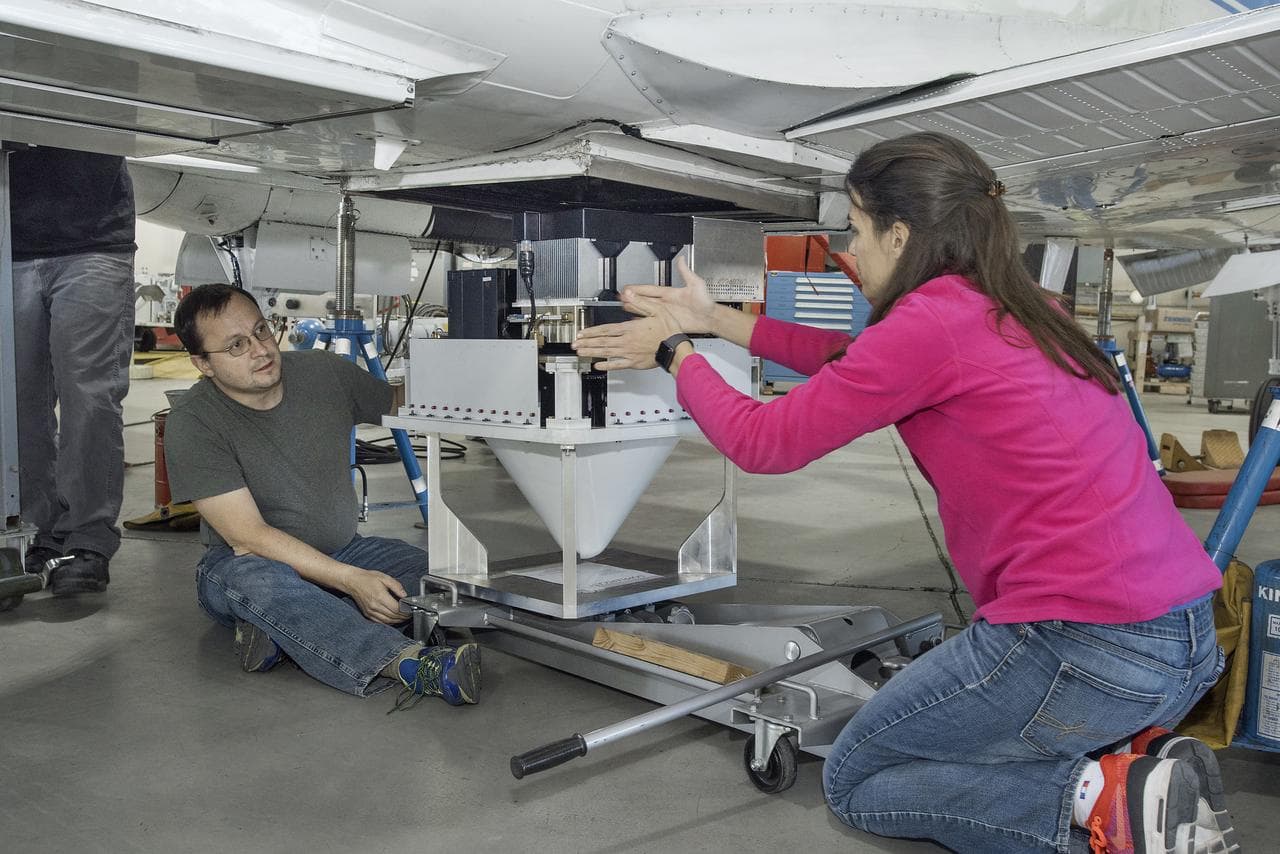 NASA Engineers Install DopplerScatt Instrument