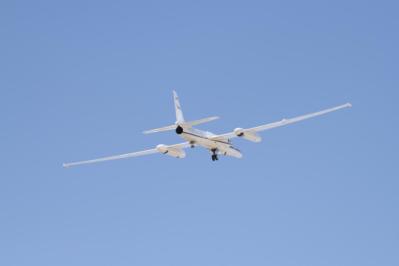 NASA’s ER-2 aircraft deploys for ALOFT mission