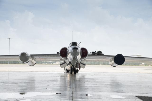 NASA’s ER-2 aircraft flies high for ALOFT mission