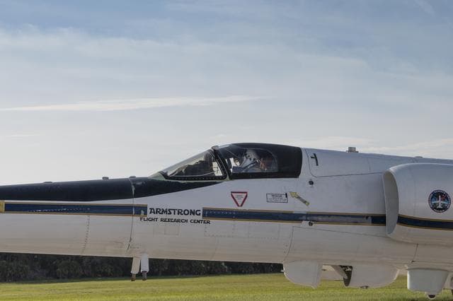 NASA’s ER-2 aircraft flies high for ALOFT mission