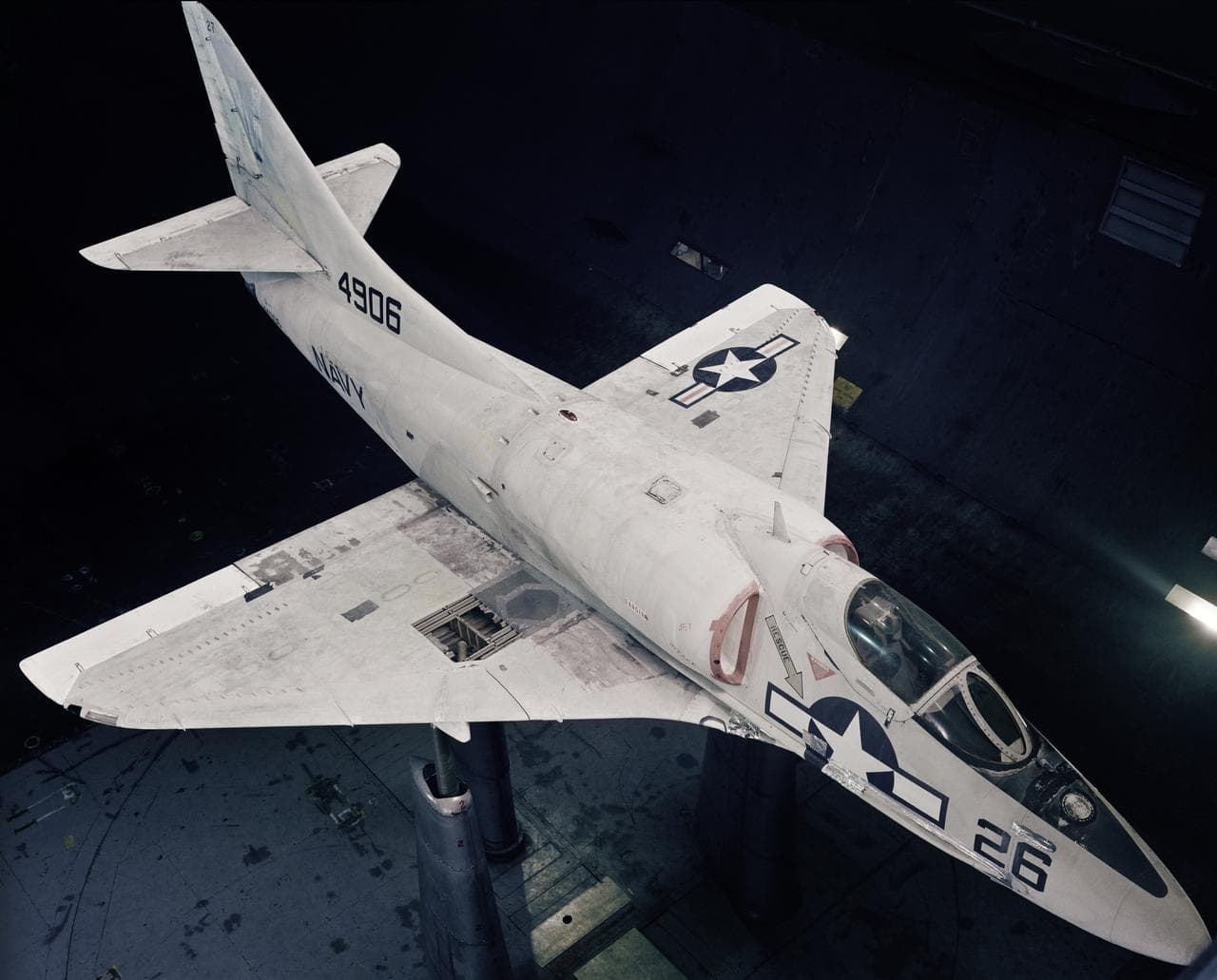 Wind, tunnel, edit