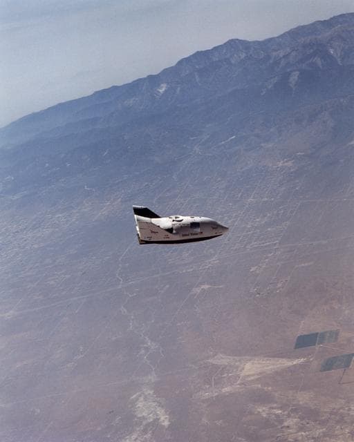 X-38 over the Mojave Desert, July 10, 2001
