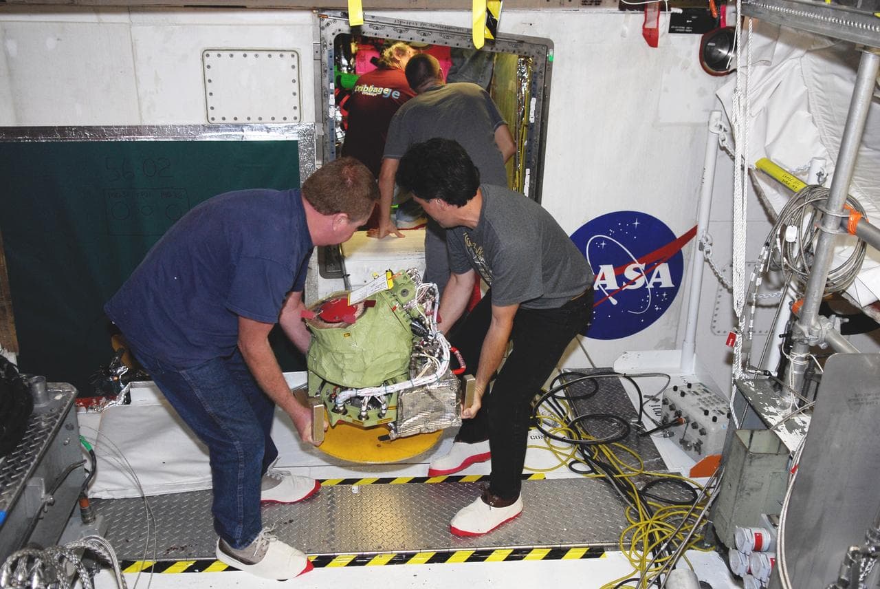 Cape, canaveral, orbiter