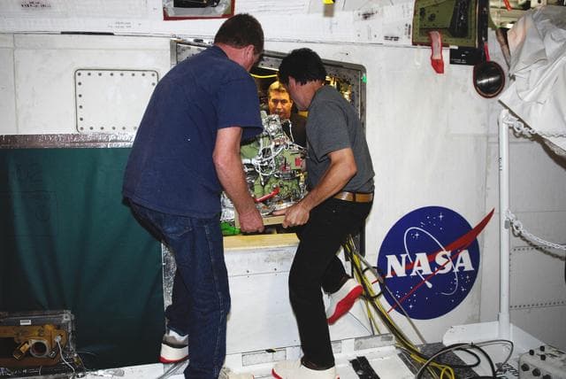 Cape, canaveral, orbiter