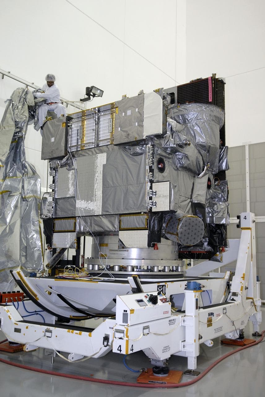 Goes, weather, satellite