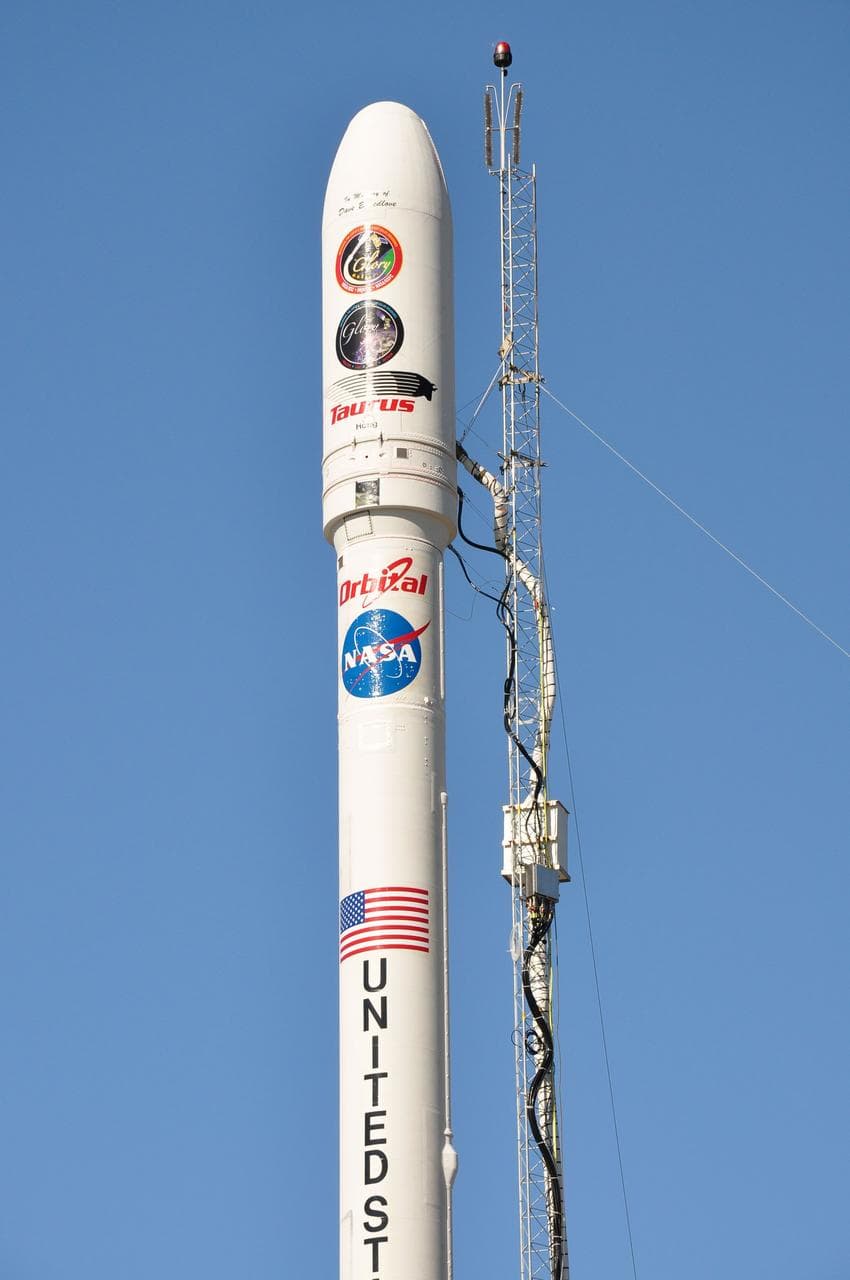 Crew, portrait, vandenberg
