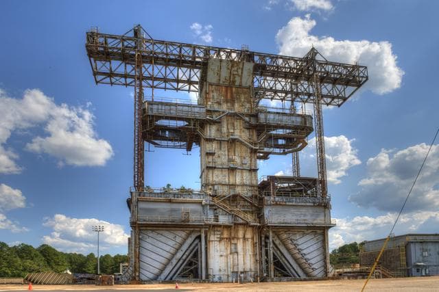 Propulsion and structural test facility