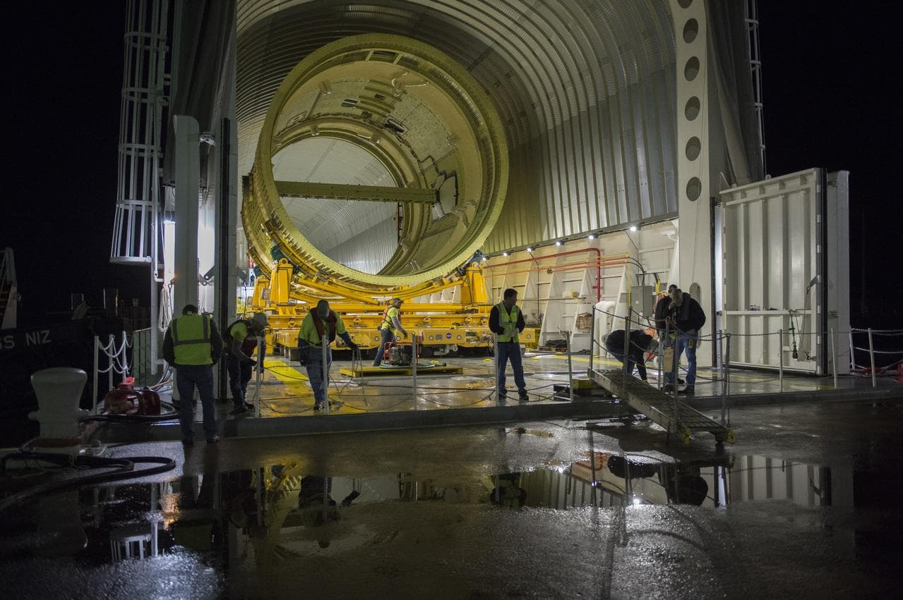 Sls, stages, intertank