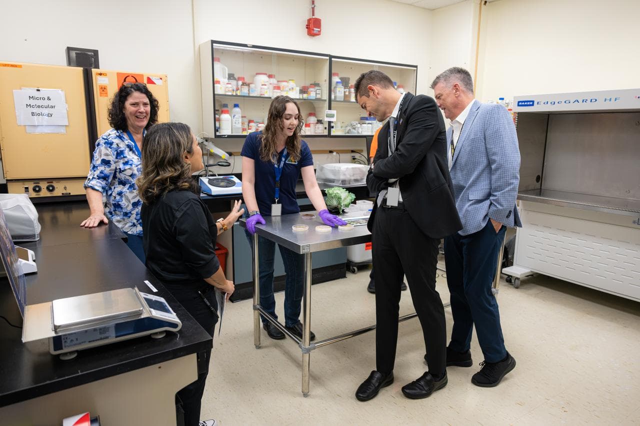 Life Sciences Laboratory Visit